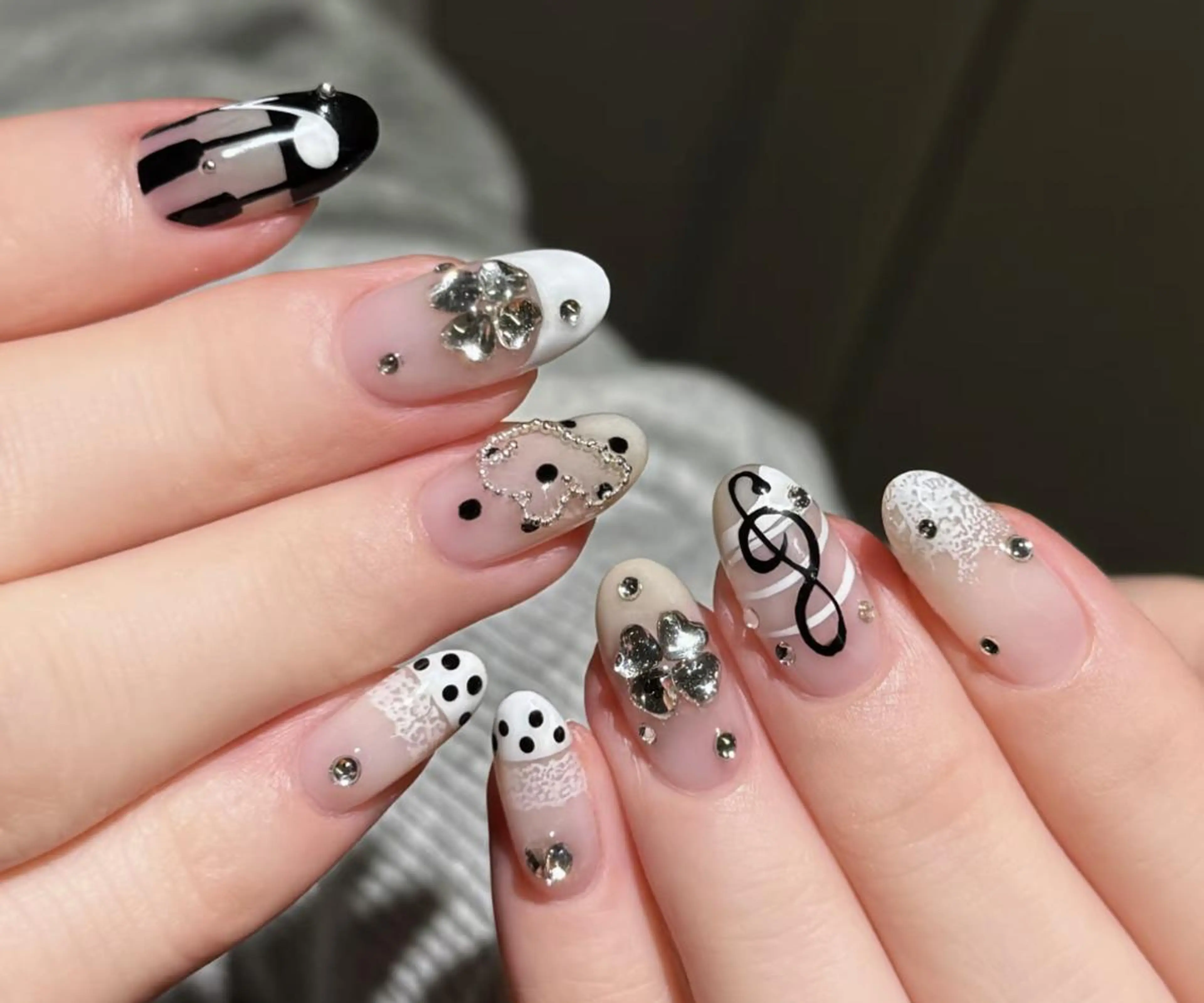 ネイル ハンドネイル Miya🎀 nailのネイルデザイン