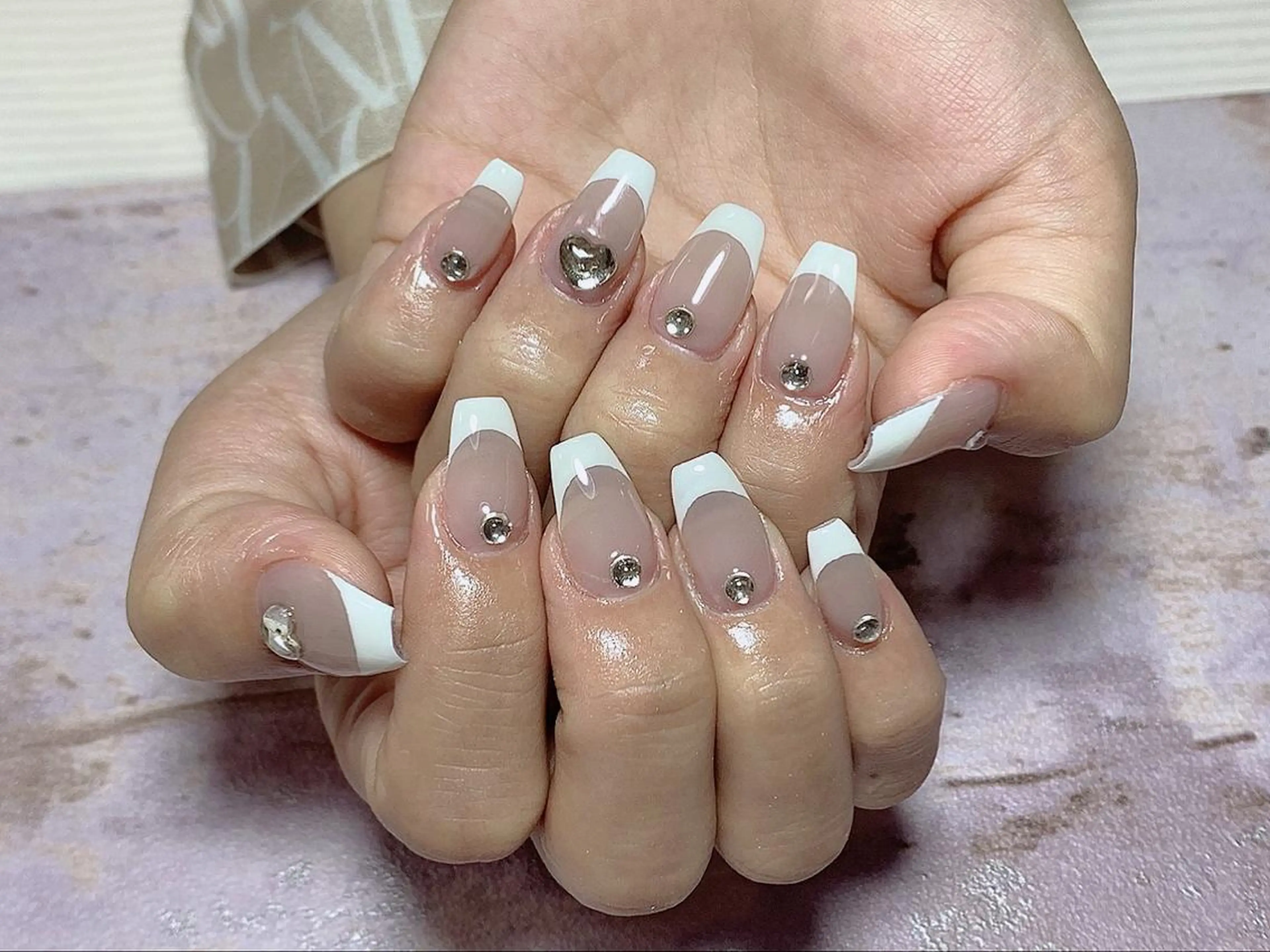 ネイル ストーンネイル For  u  nail川崎所属・For u nailのネイルデザイン