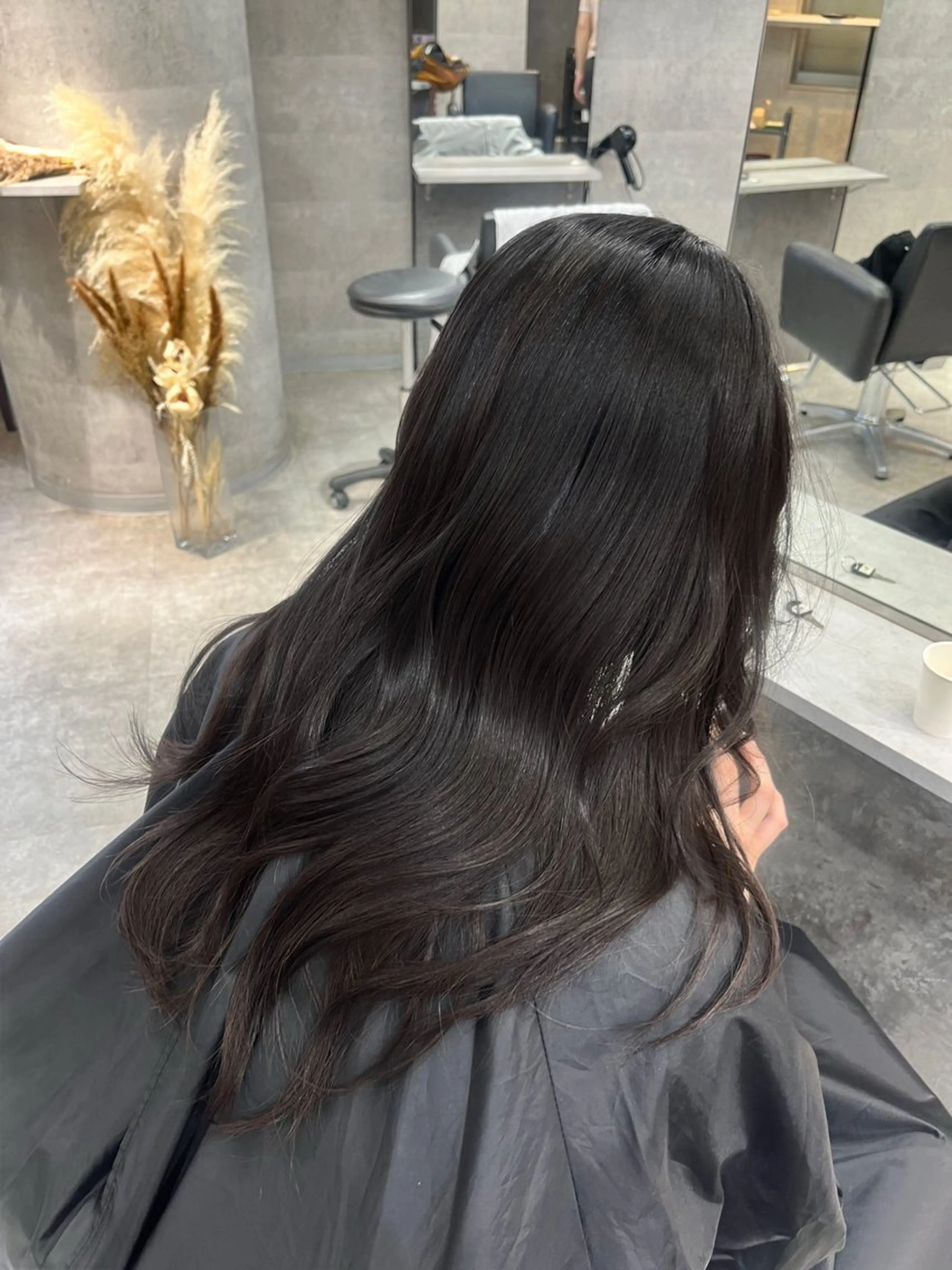 ロング くびれヘア 顔周りカット 髪質改善 韓国風ヘア レイヤーカット トレンドヘア💖 海外ヘアkotomiのヘアスタイル