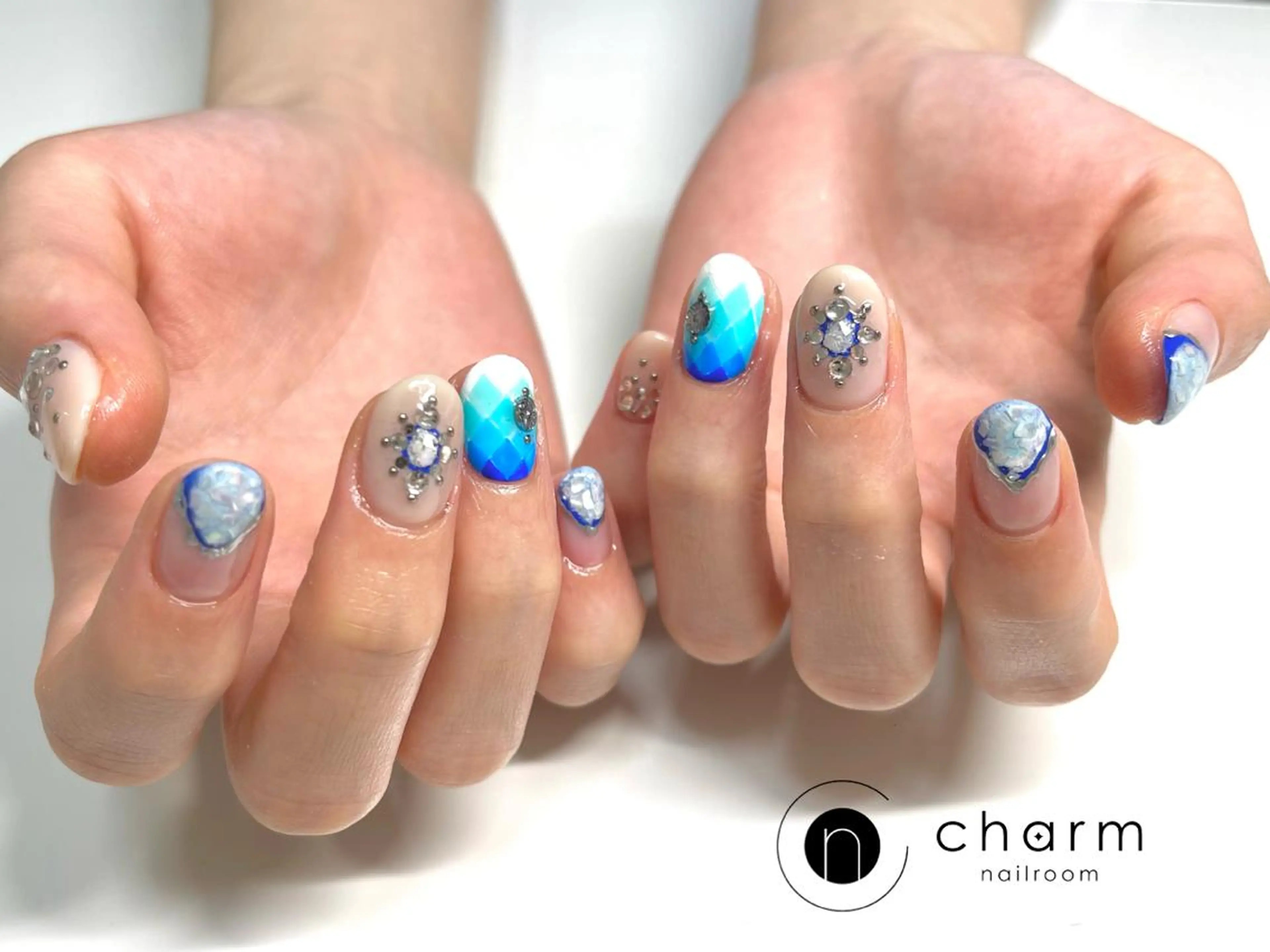 ネイル ハンドネイル nailroom  charm所属・ネイルルーム チャームのネイルデザイン