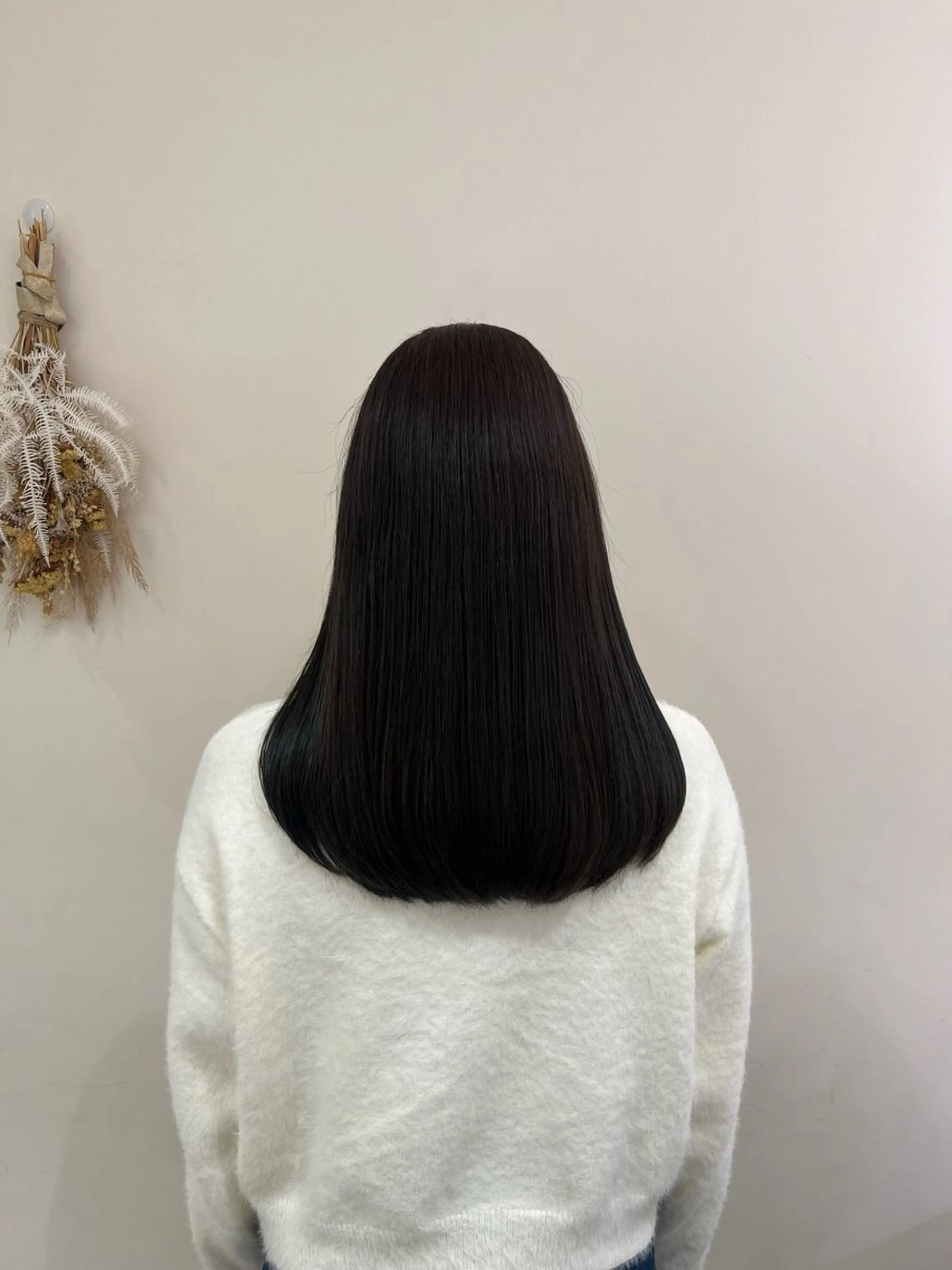 ロング 🫧オリーブカラー/ 酸性縮毛矯正銀座🫧のヘアスタイル