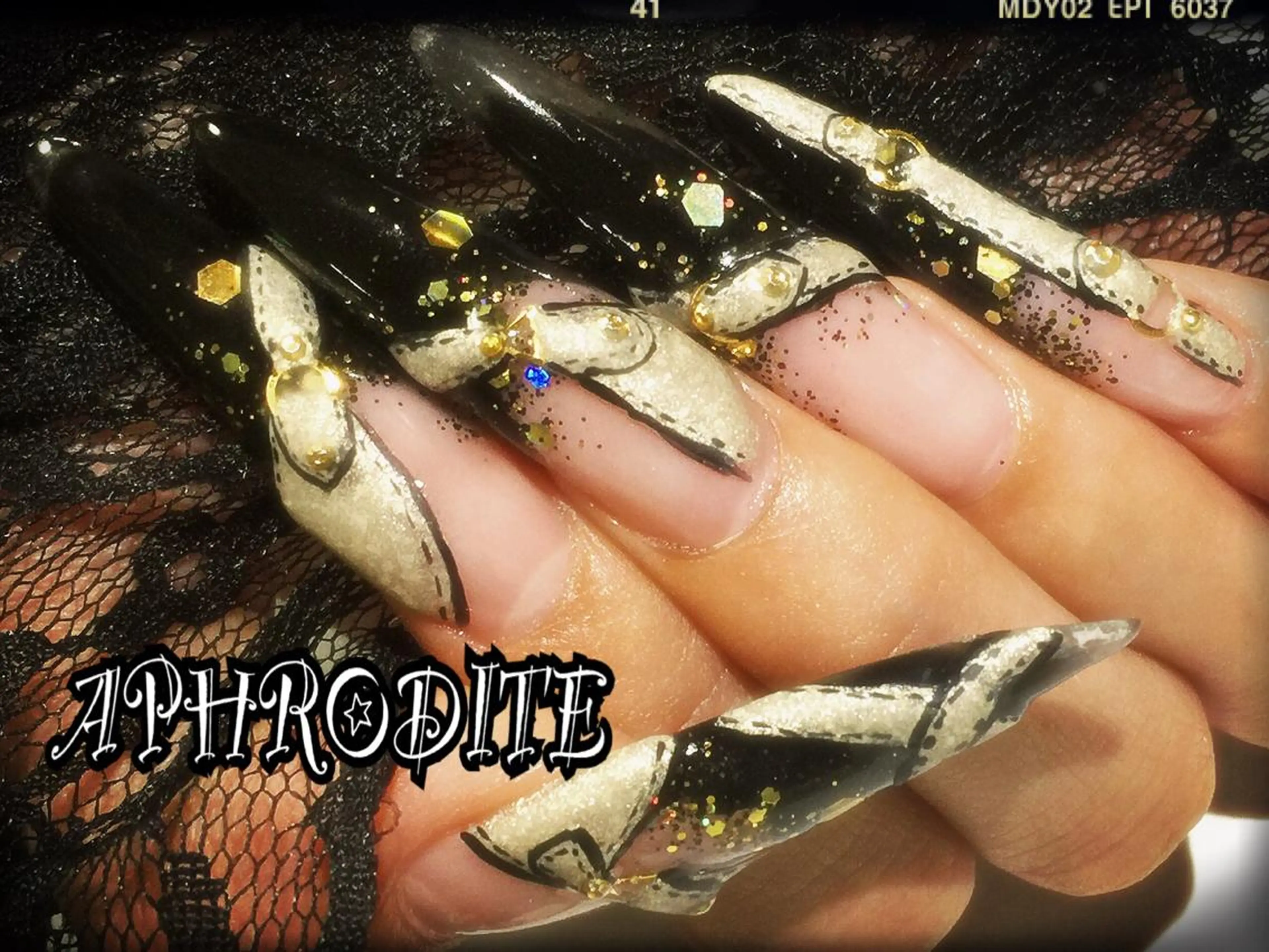 ネイル APHRODITE Nagisaのネイルデザイン