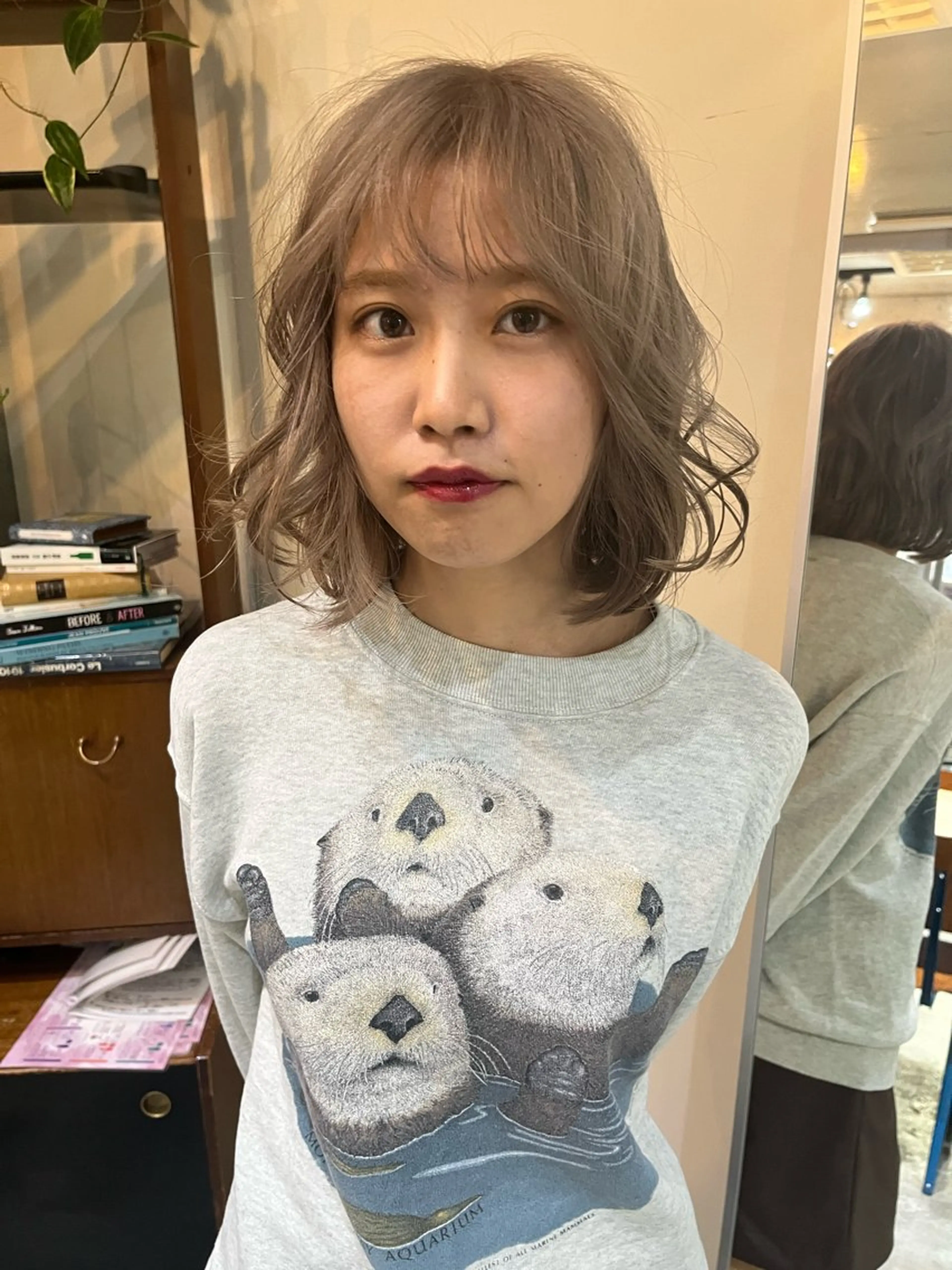 カラー ベージュカラー ブリーチ カット ヘアカラー レイヤーカット\ウル フ　chinatsuのヘアスタイル