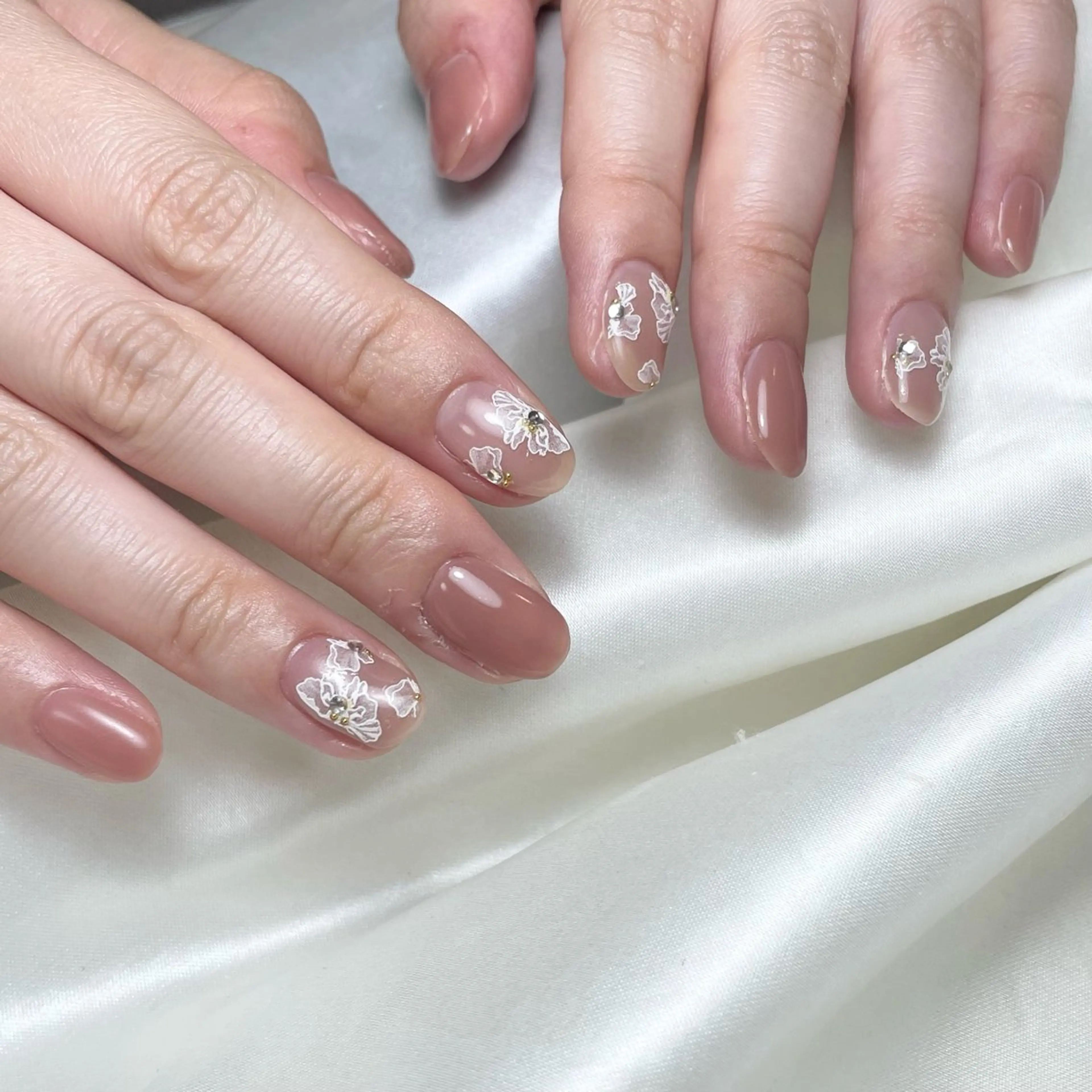 ネイル ハンドネイル フットネイル S LOUNGE NAIL所属・パーツたくさん🍓 SUMIのネイルデザイン