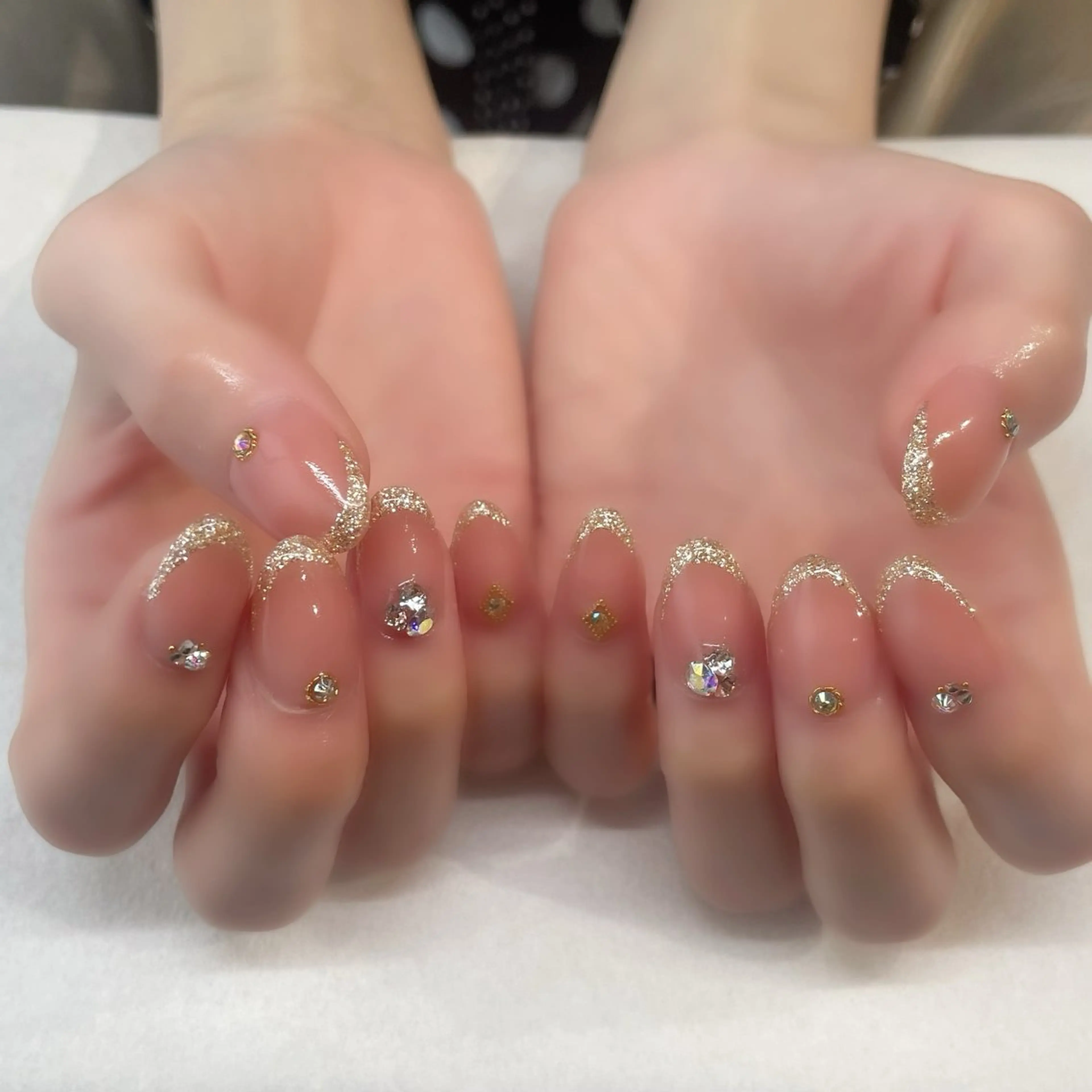 ネイル ハンドネイル 💎🐰 saki. m 🐰💎のネイルデザイン