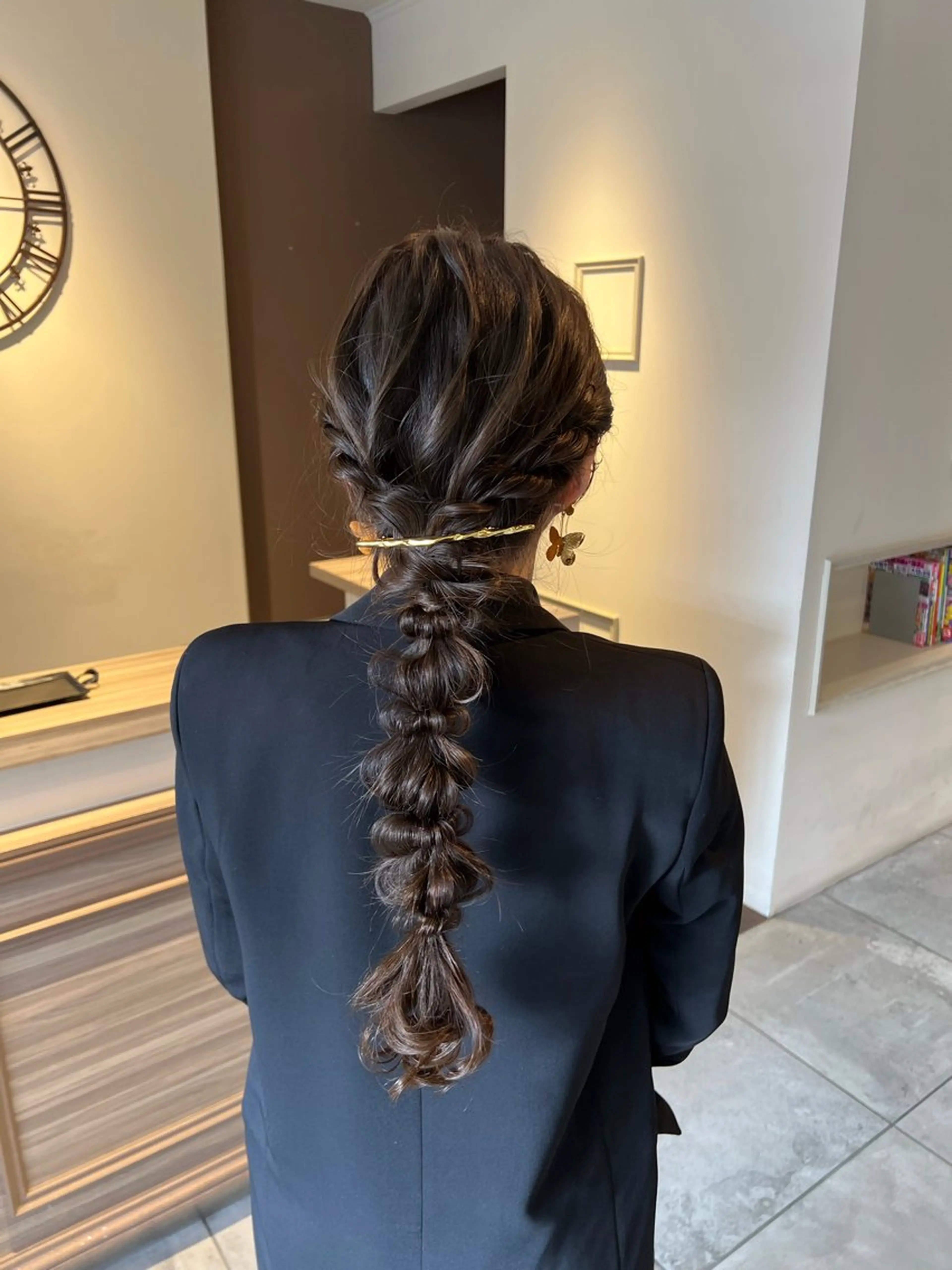 ロング ロング ヘアセット 西村 美羽のヘアスタイル