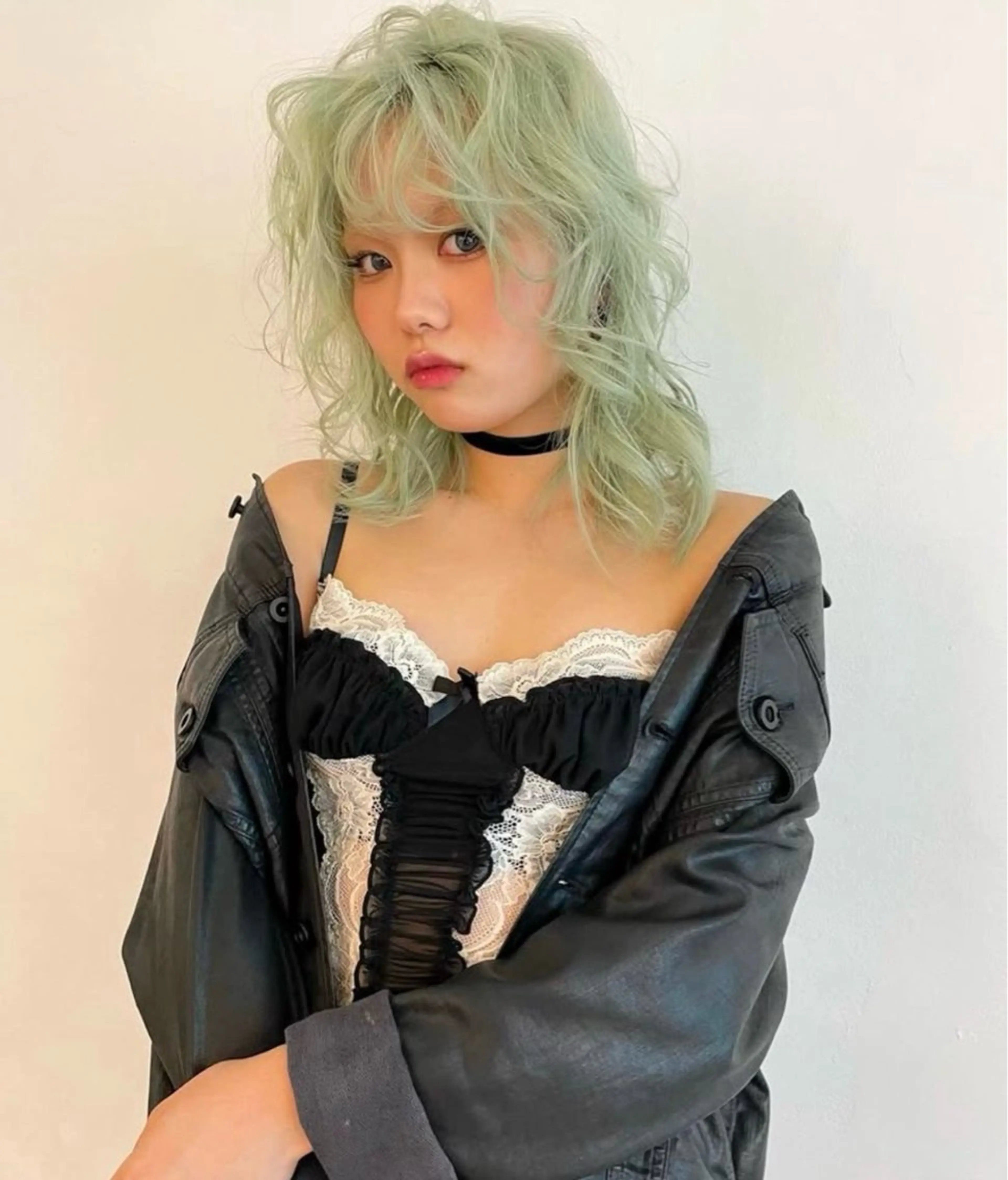 セミロング カラー ハイトーンデザイン 🪐·˚⌖MIHOのヘアスタイル