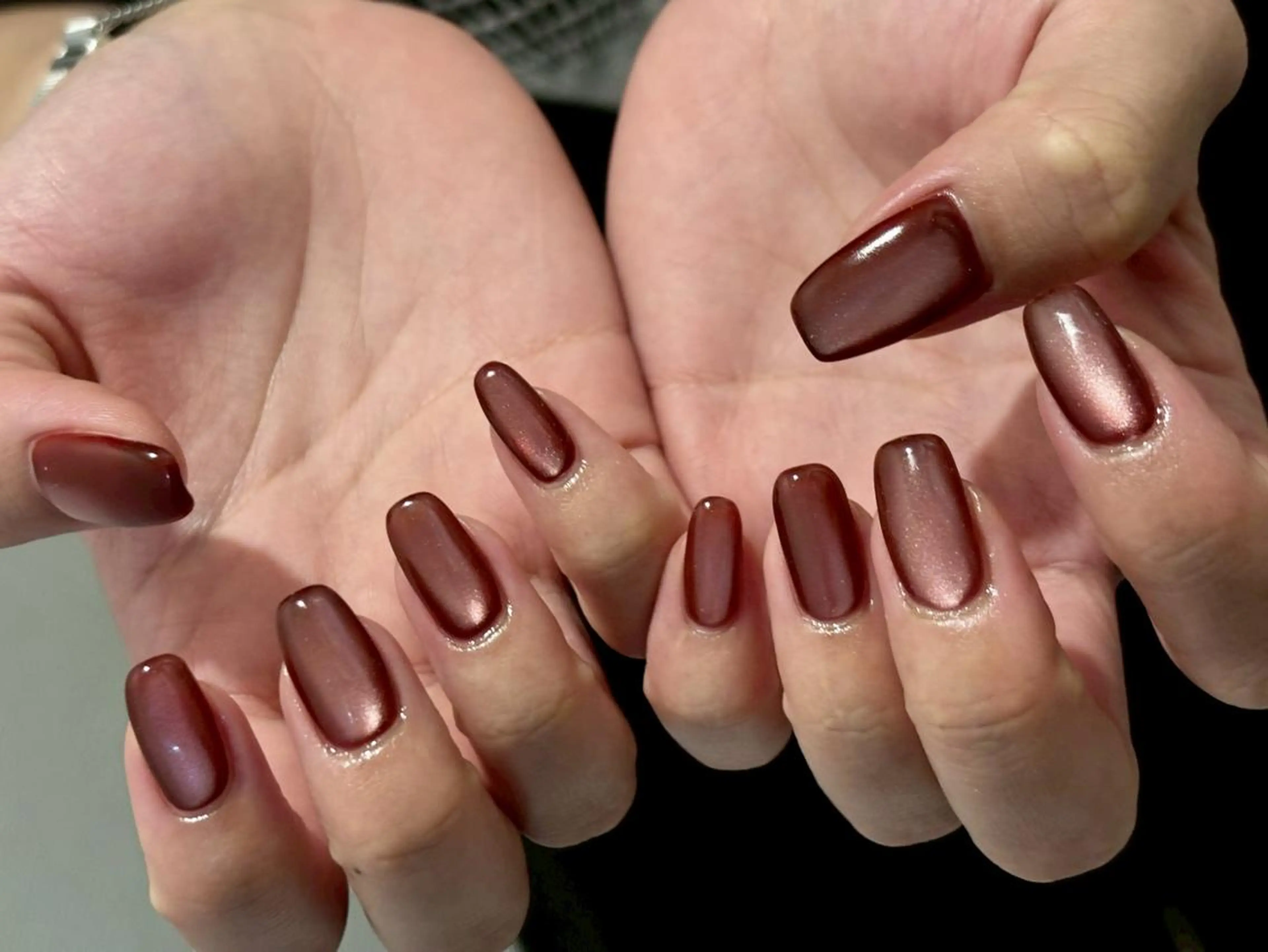 ネイル マグネットネイル Allma Nailのネイルデザイン