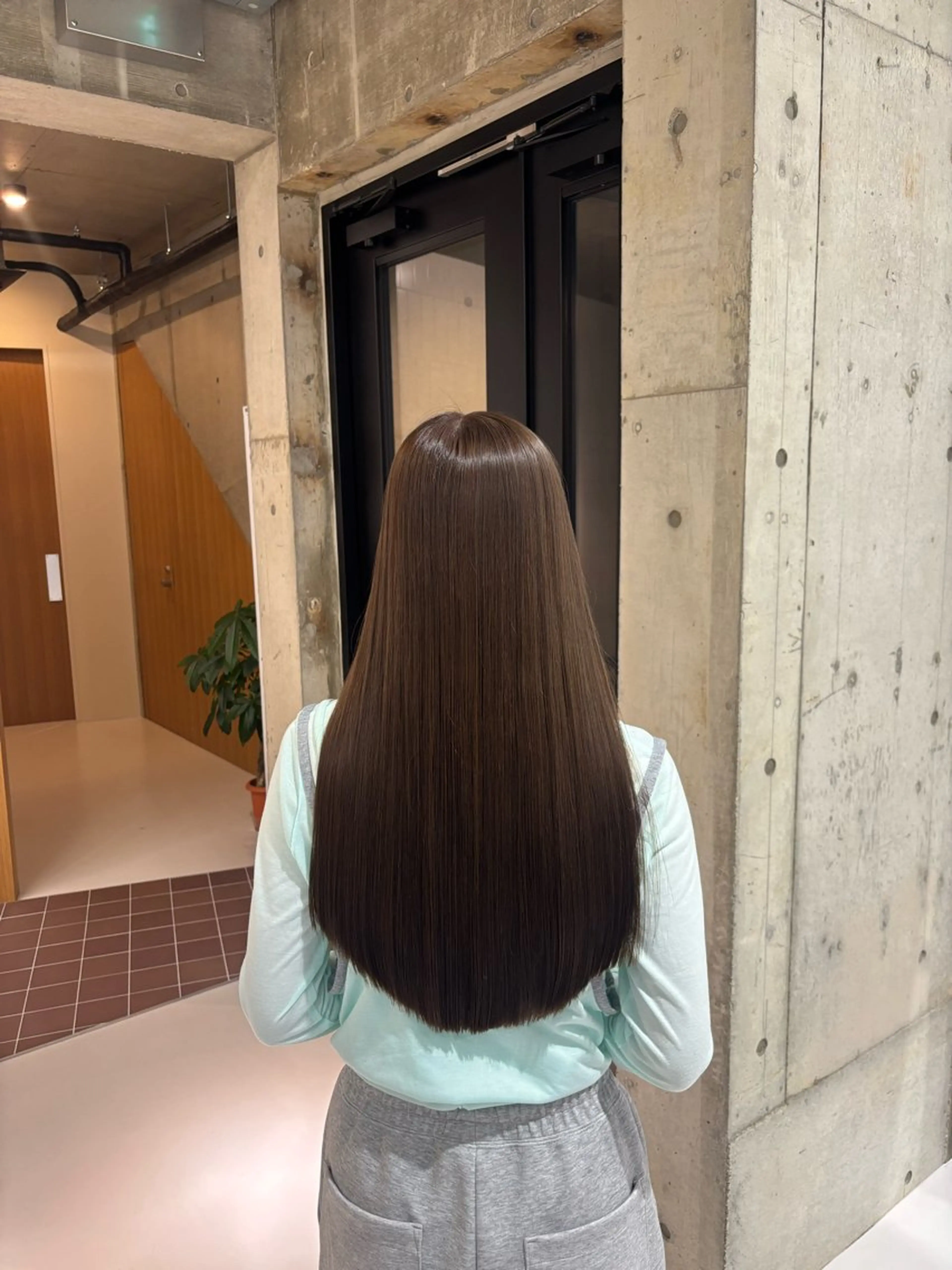 ロング カット 縮毛矯正 トリートメント nagi所属・透明感／髪質改善 ／ 千種／りかのヘアスタイル