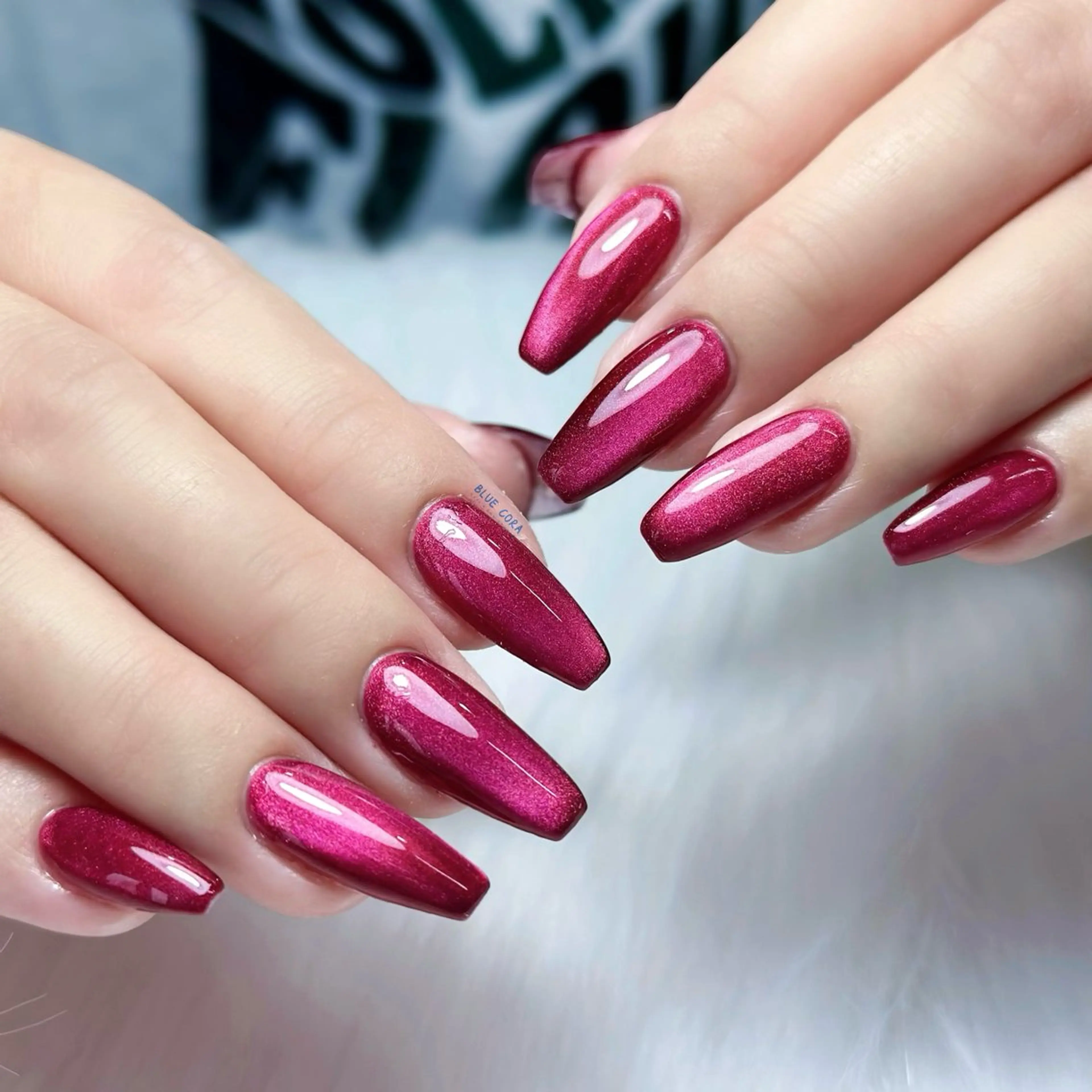 ネイル マグネットネイル ハンドネイル ハンドケア BLUE CORA所属・BLUE CORAのネイルデザイン