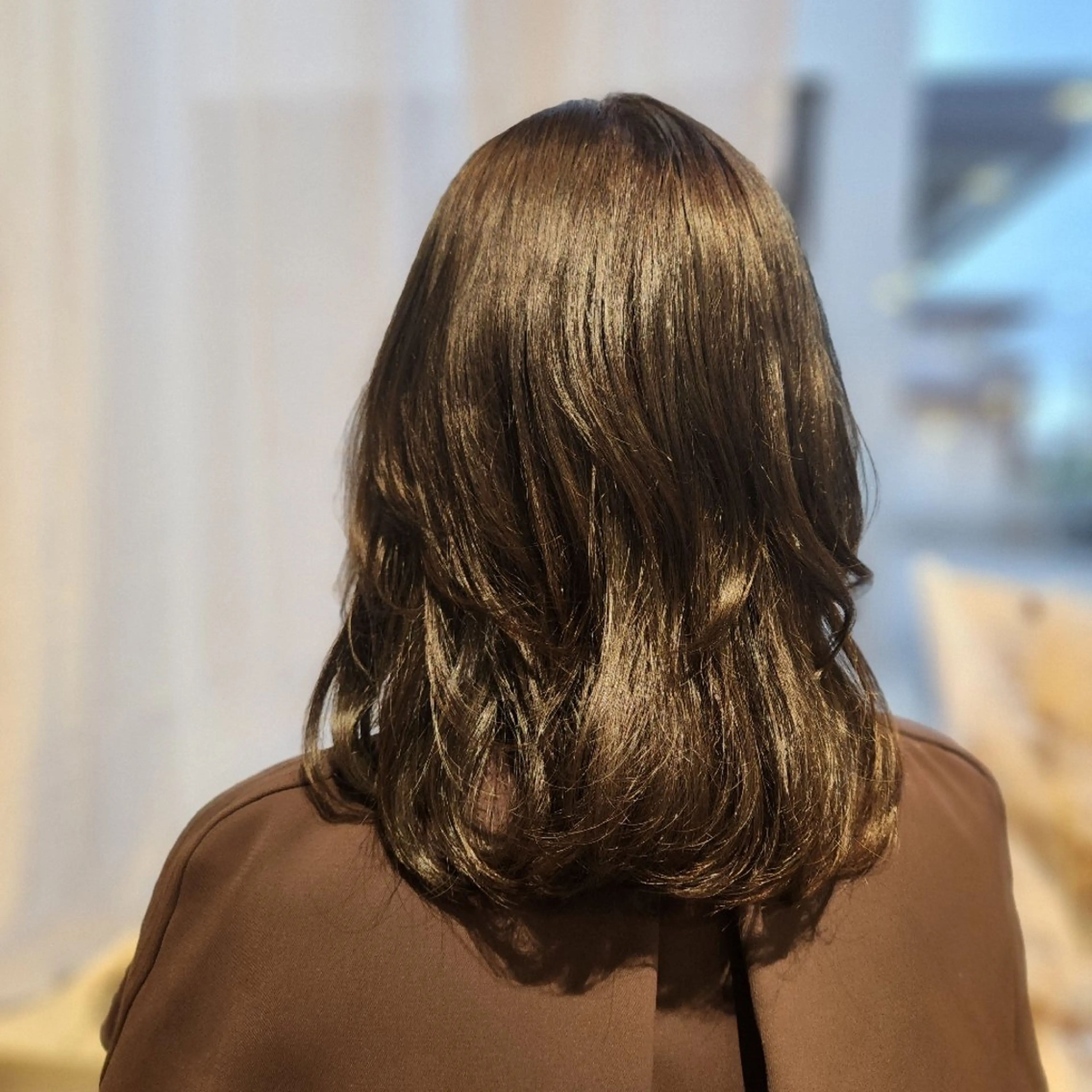 カラー ミディアム レイヤーカット O.hair designers所属・シールエクステ🎀 ホシノ🕒ユウカのヘアスタイル