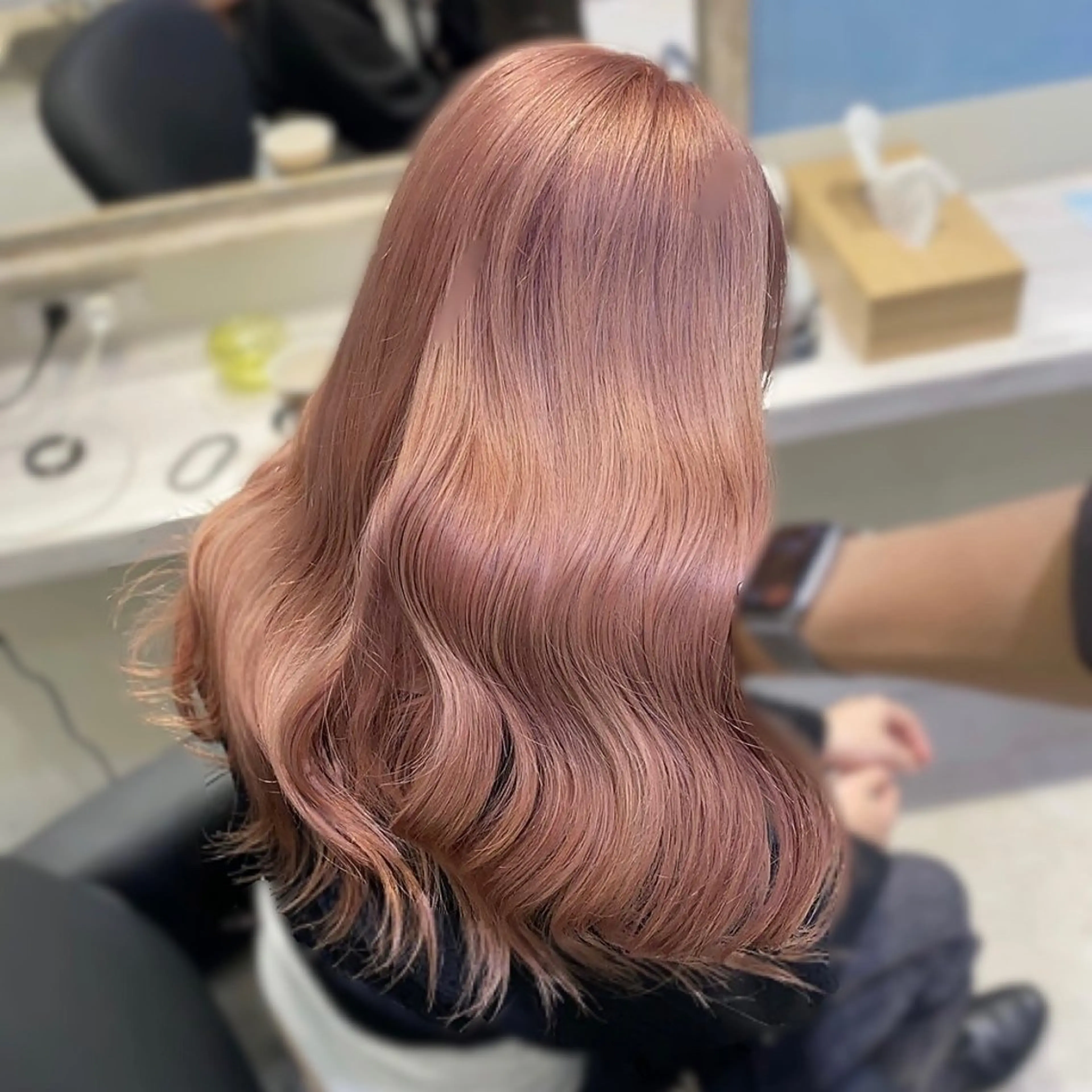 ロング カラー ベージュカラー ブリーチ ハイトーンカラー ピンクカラー ピンクベージュ 💖ブリーチ/暖色 𝐘𝐮𝐢💖のヘアスタイル