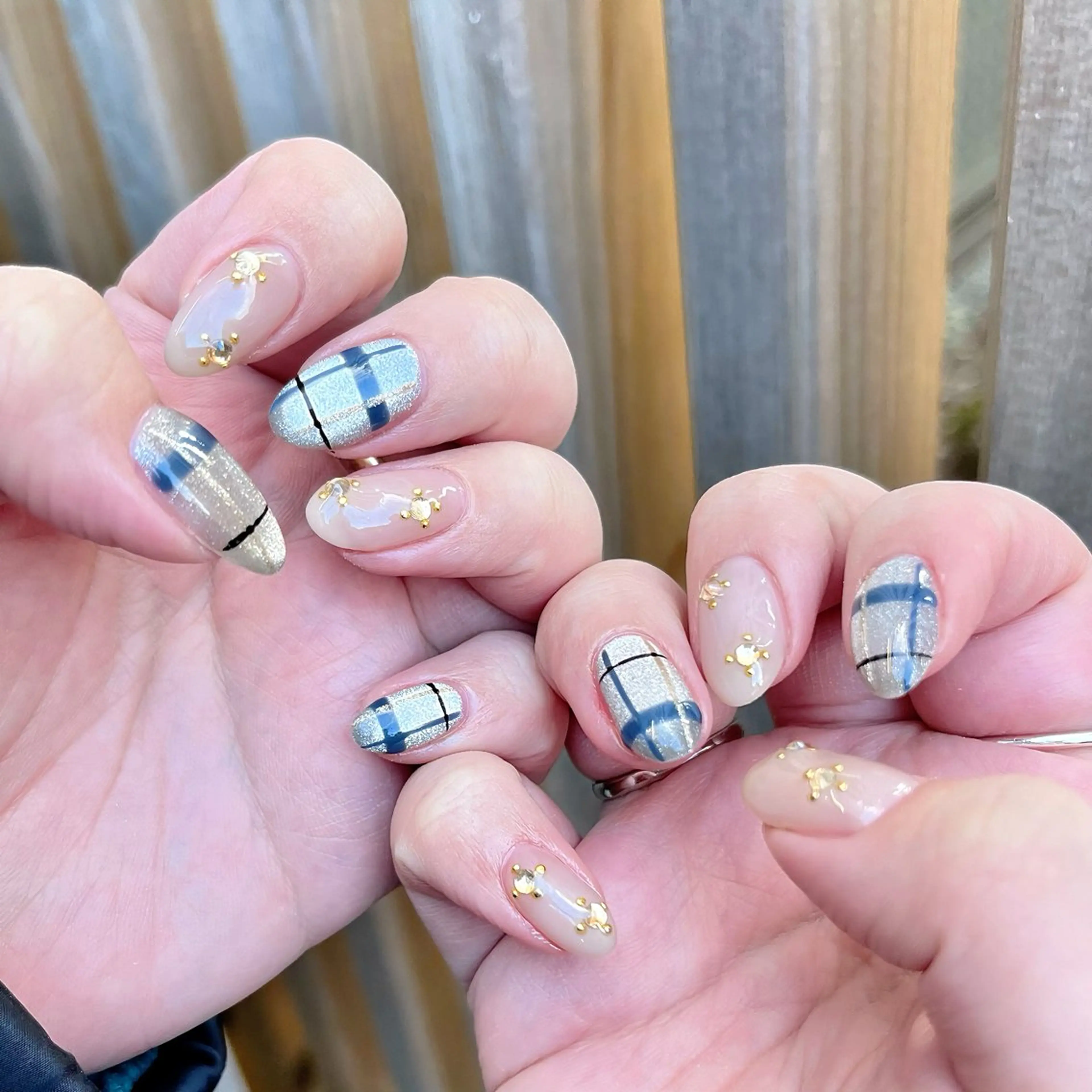 ネイル チークネイル 長さ出し フラッシュネイル マグネットネイル ニュアンスネイル ハンドネイル 🫧OPELIA NAIL渋谷🫧のネイルデザイン