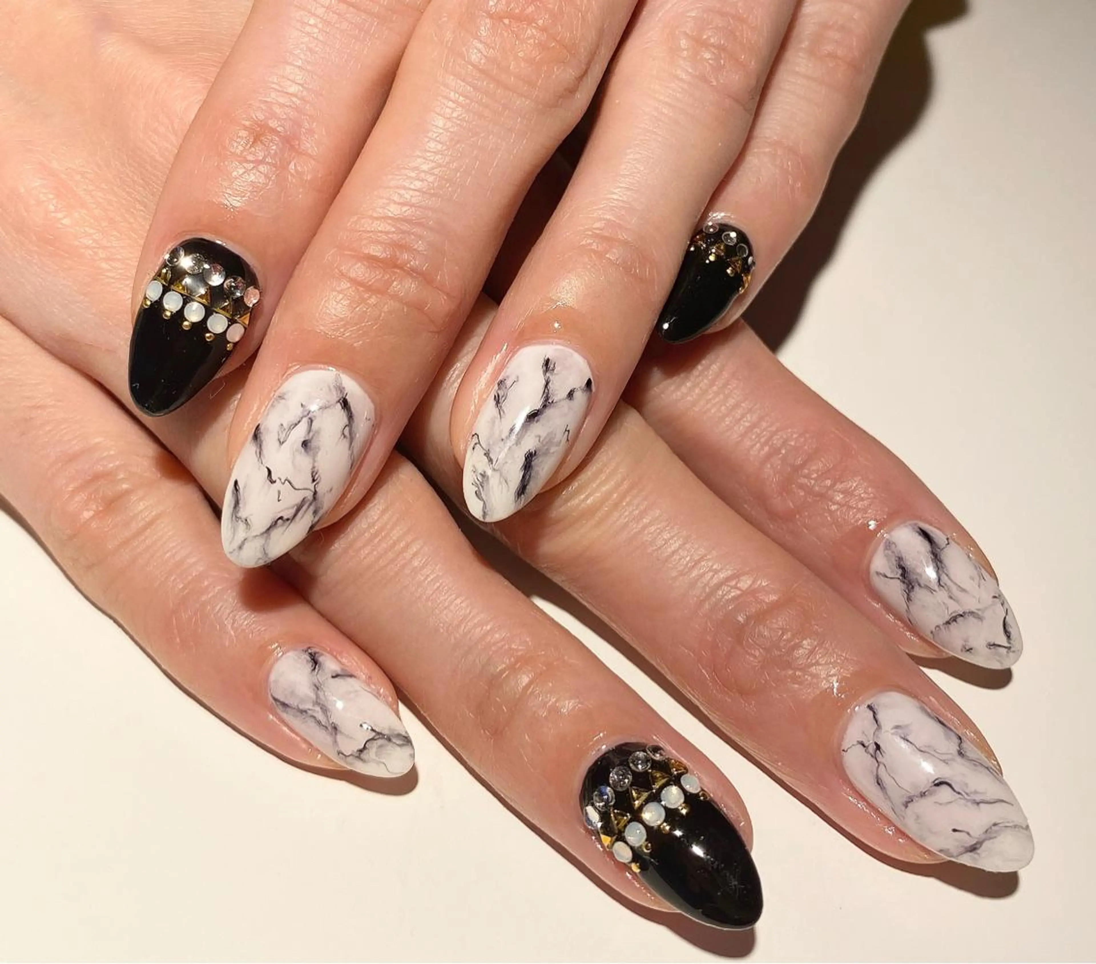 ネイル 吉田  （ネイリスト）のネイルデザイン