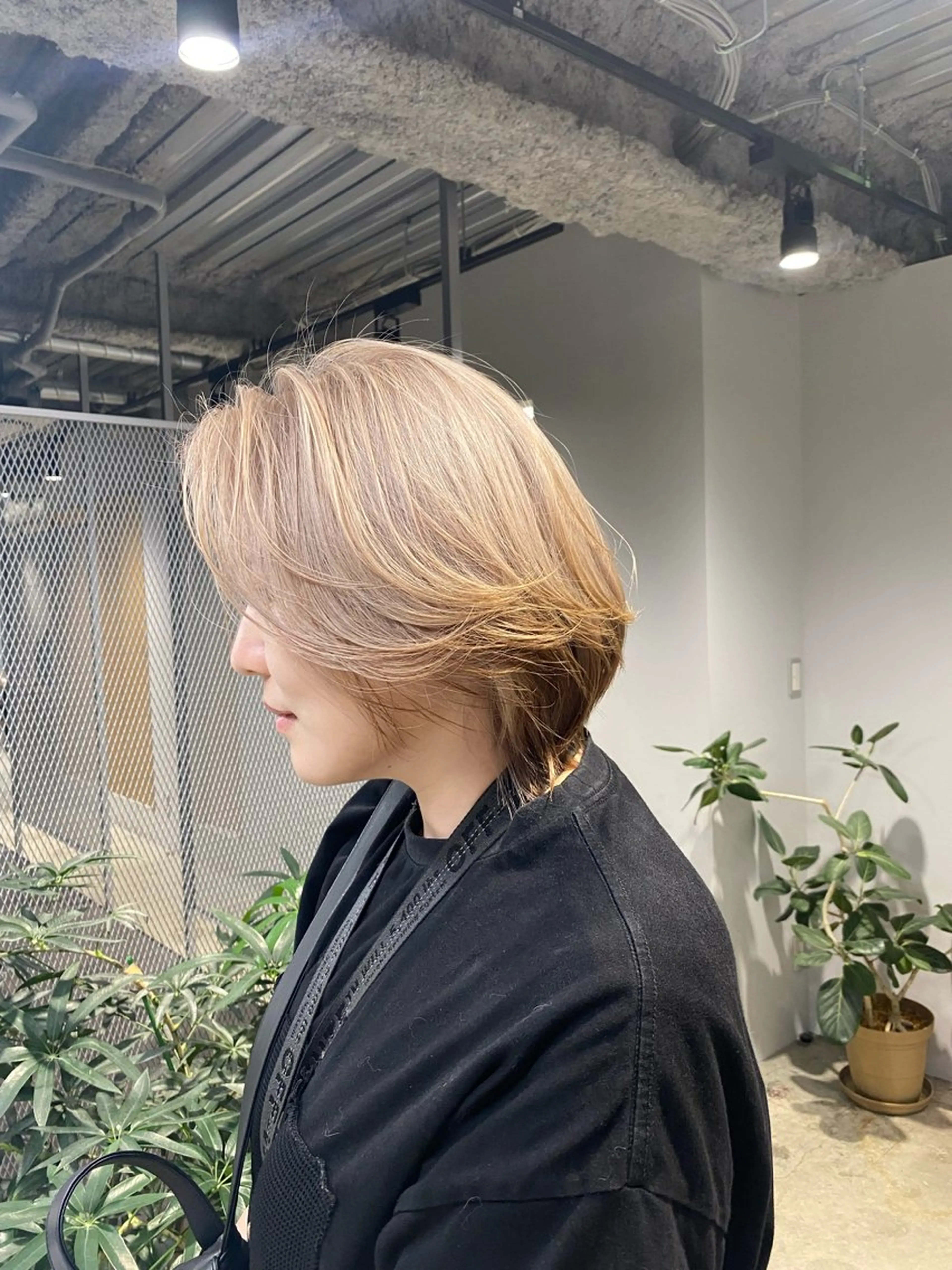 ミディアム ヘアカラー 村田 健のヘアスタイル