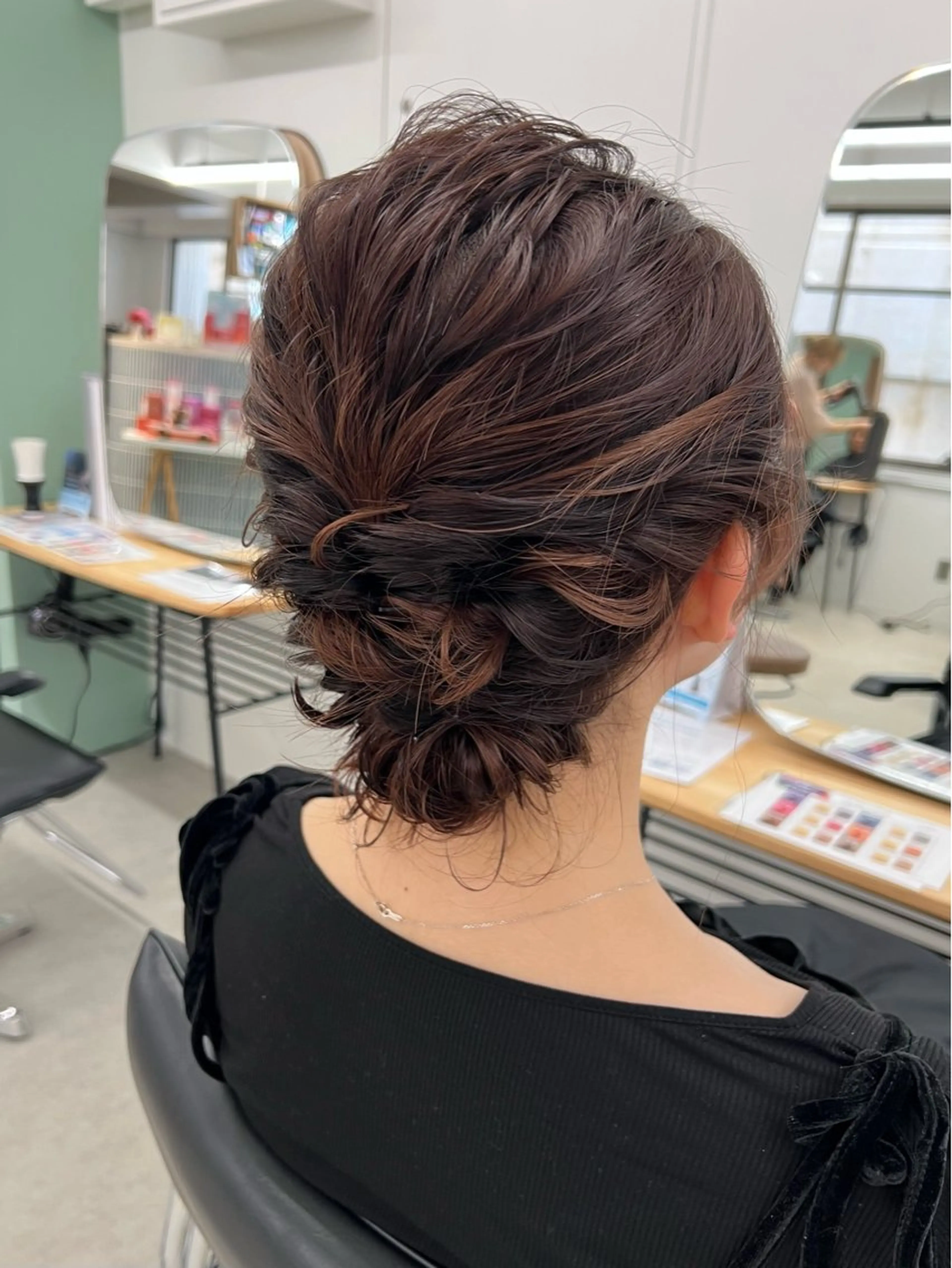 ヘアアレンジ 縮毛矯正/ ケアブリーチ/モカのヘアスタイル