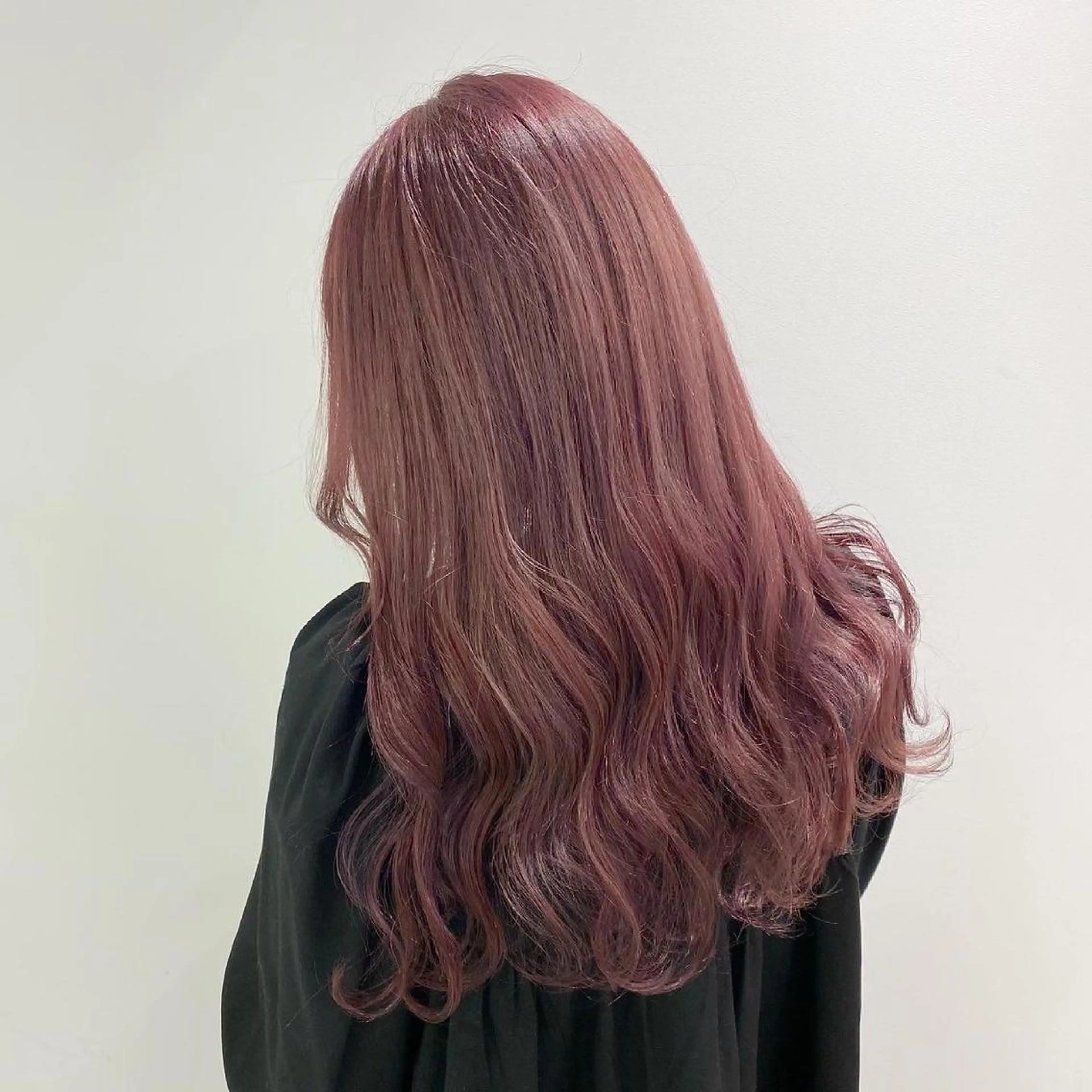 ロング カラー ピンクカラー ローズカラー GO TODAY SHAiR SALON所属・🤍韓国トレンド ヘア🤍miku🤍のヘアスタイル