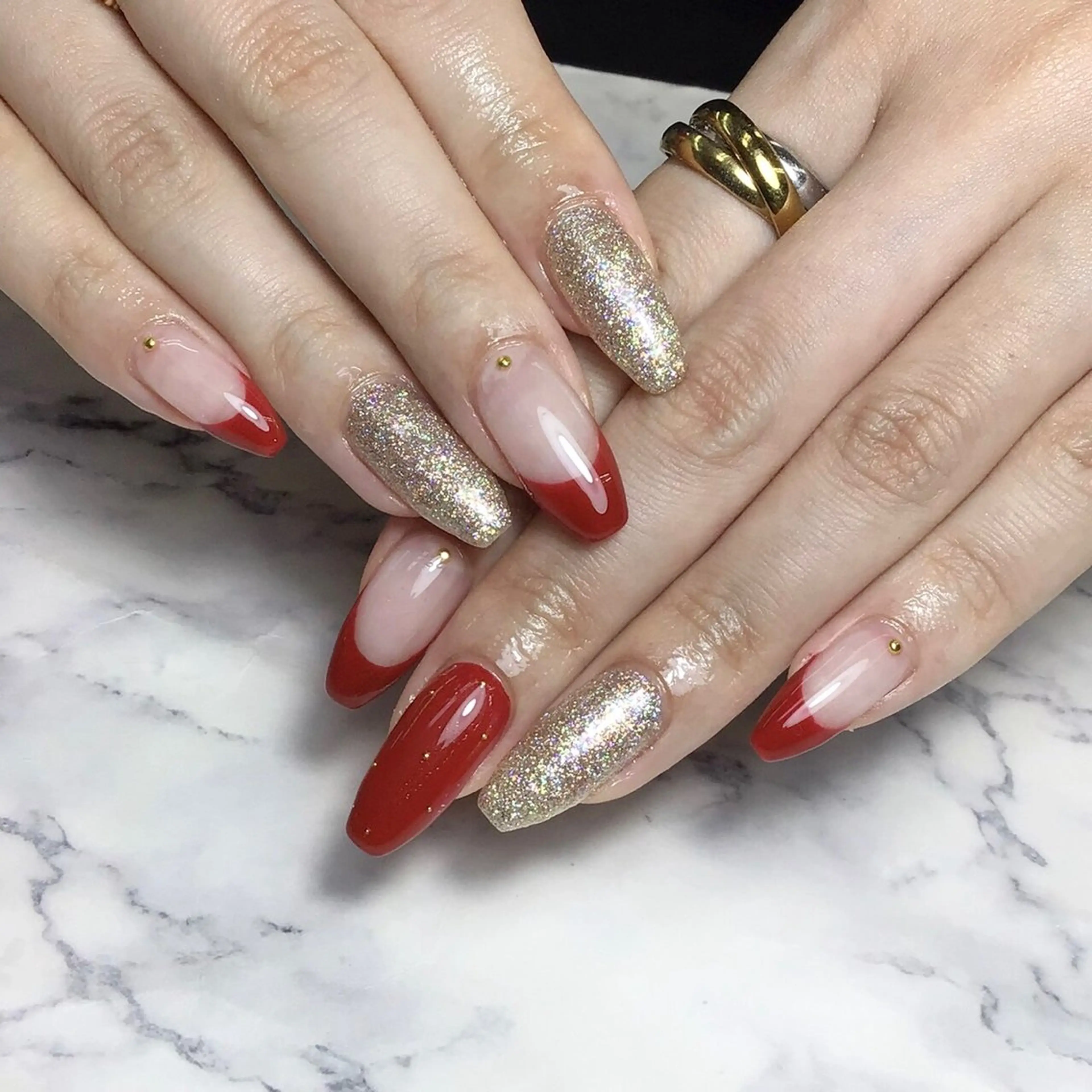 ネイル ジェルネイル マグネットネイル 持ち込み ワンカラーネイル パラジェル EYE &NAILDAYのマツエク・マツパデザイン
