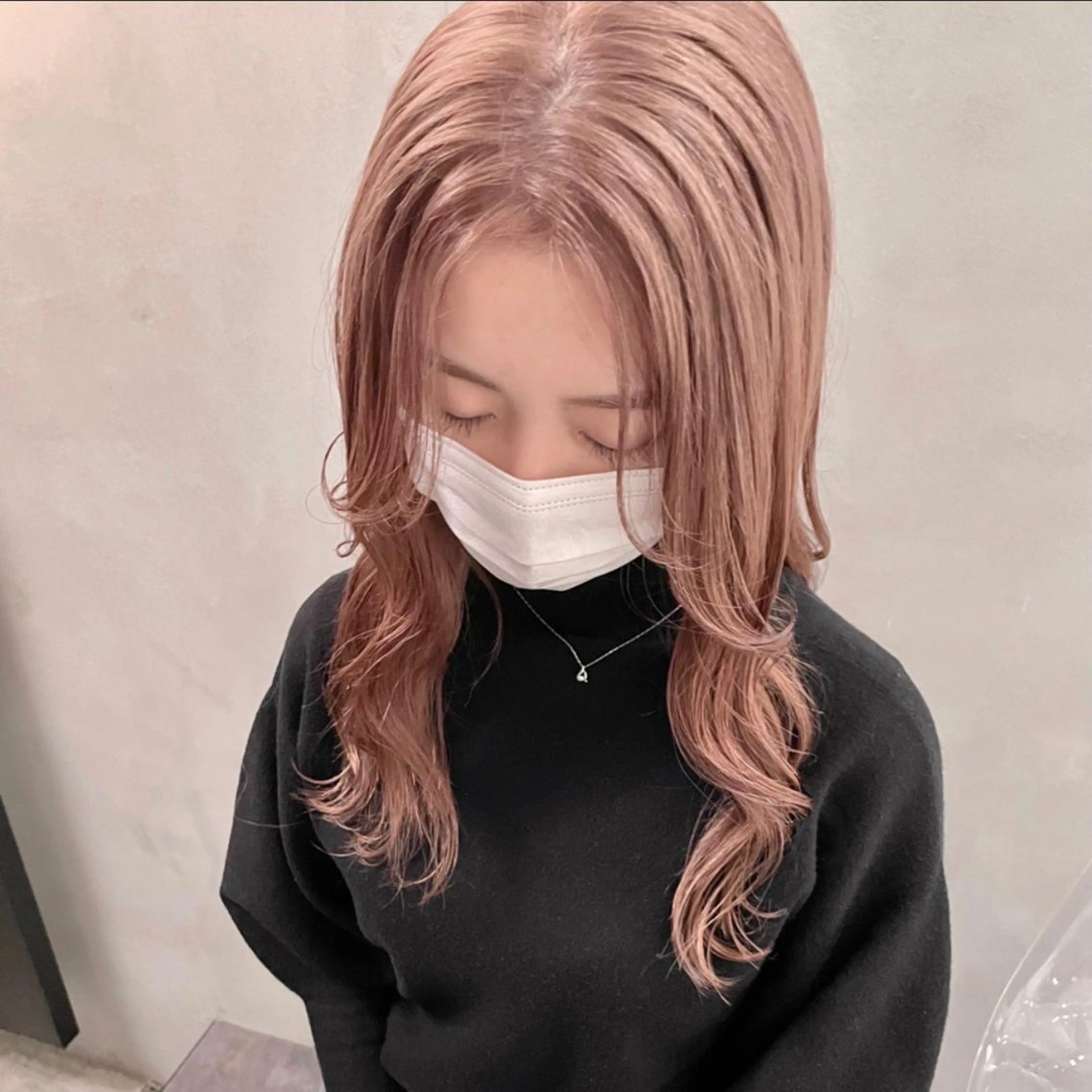 ロング カラー ベージュカラー ミルクティーベージュ LINDO TOKYO所属・✨ハイトーン✨ 濱田知孝のヘアスタイル