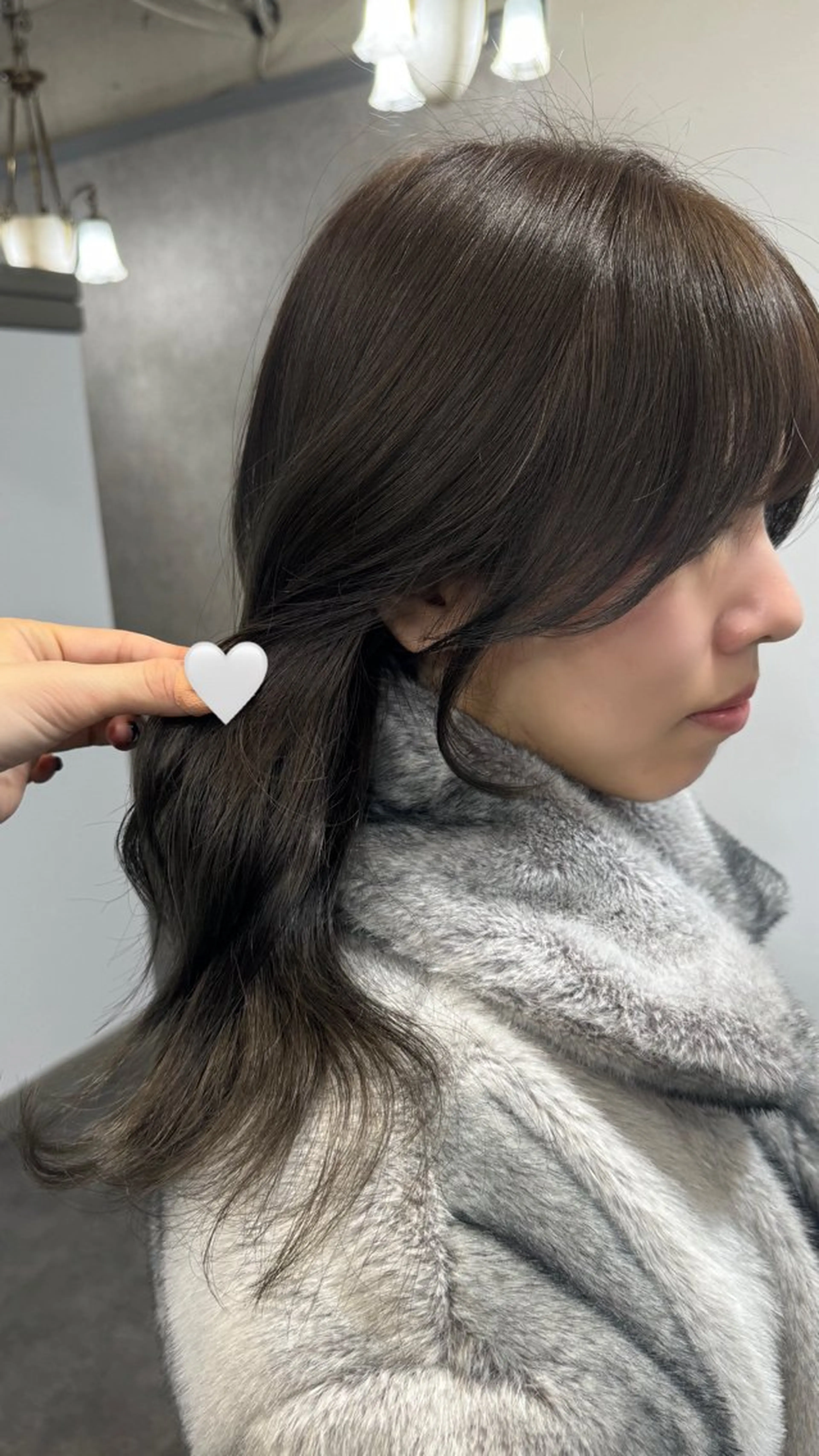 セミロング SOAR所属・【髪質改善・コテ巻き パーマ】　長浜千紘のヘアスタイル