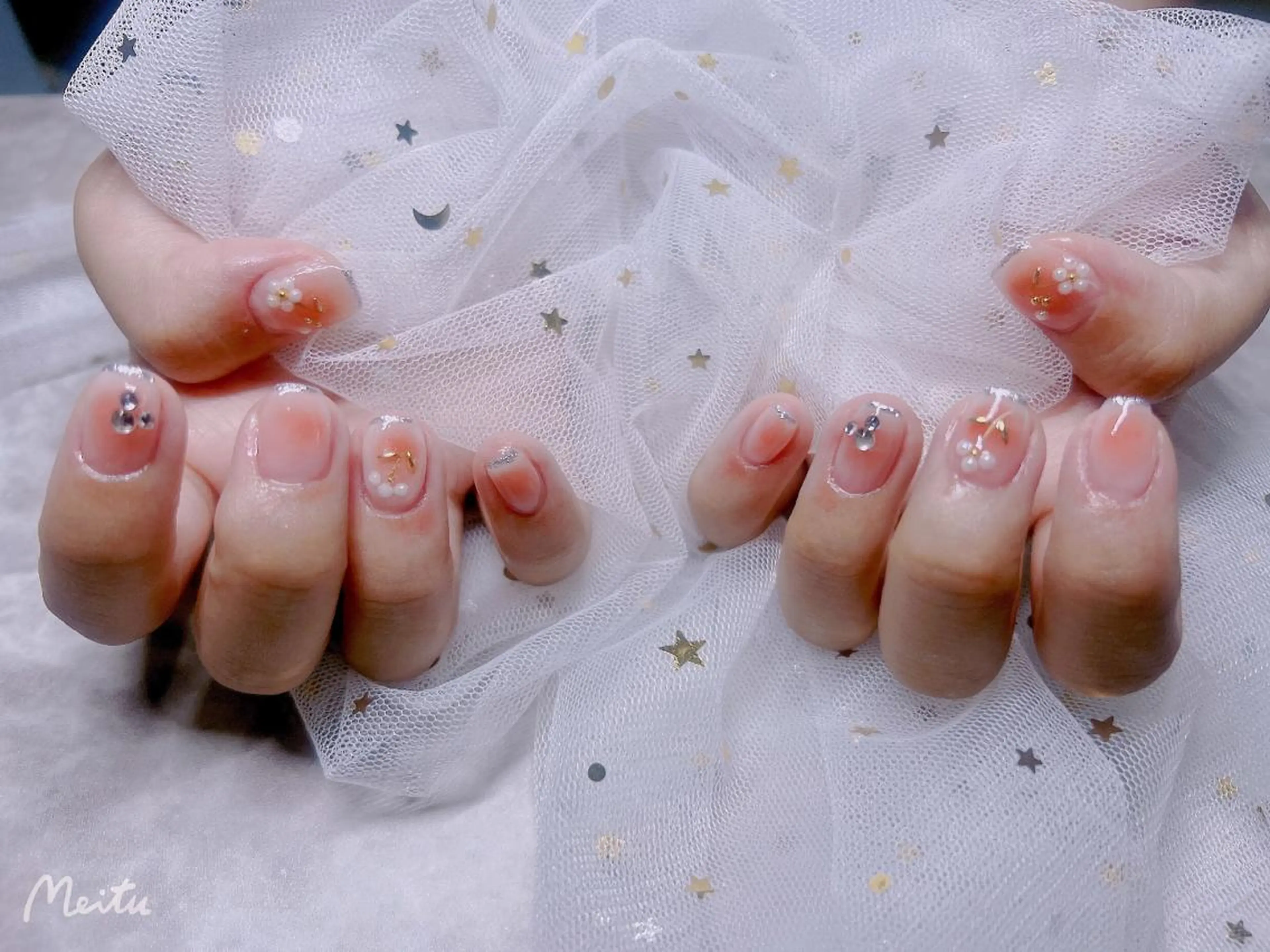 ネイル She   Nail所属・ISA_ BELLAのネイルデザイン