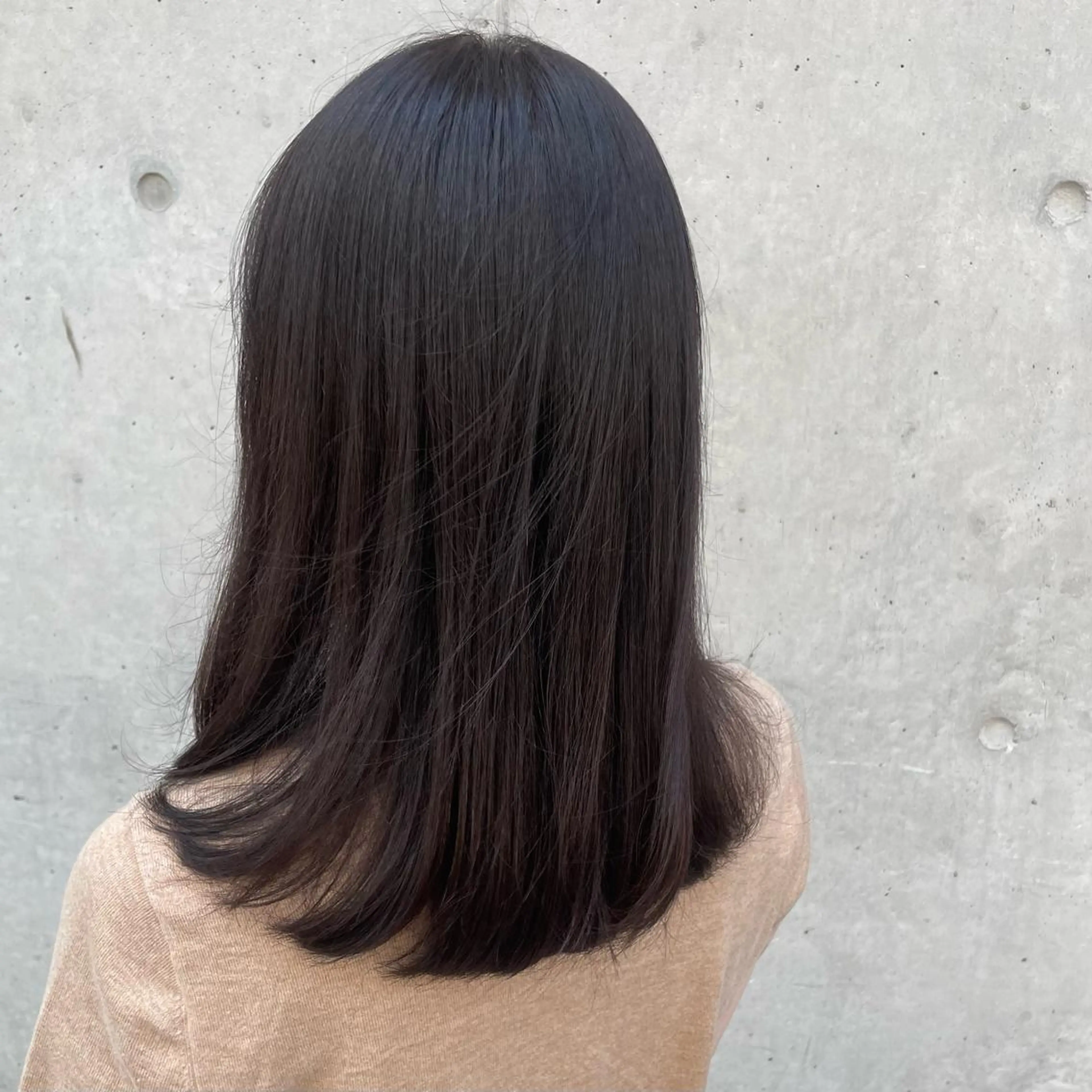 ミディアム STAKK所属・KA SU MIのヘアスタイル