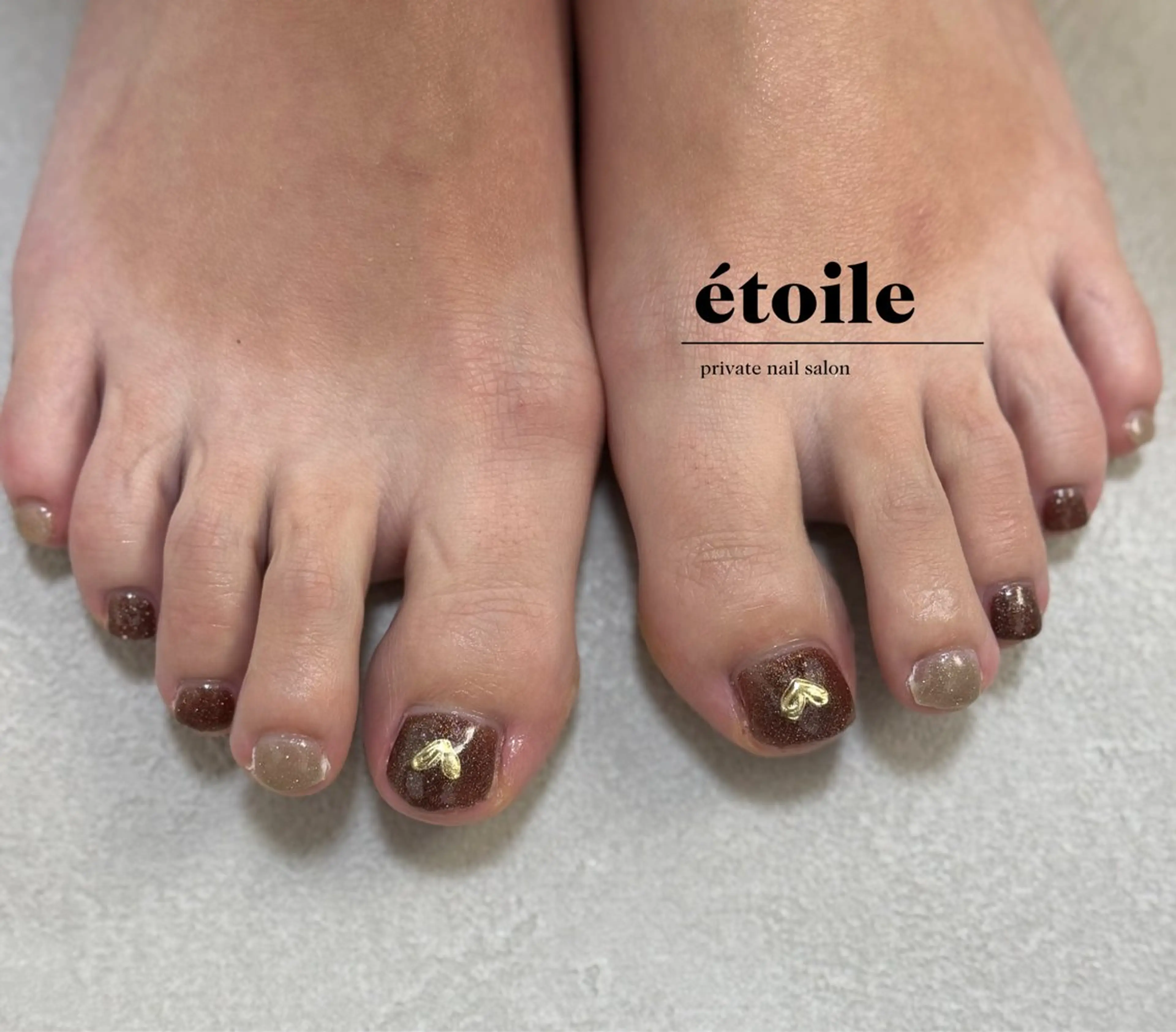 ネイル フラッシュネイル フラッシュマグ フットネイル étoile ｜ayaのネイルデザイン
