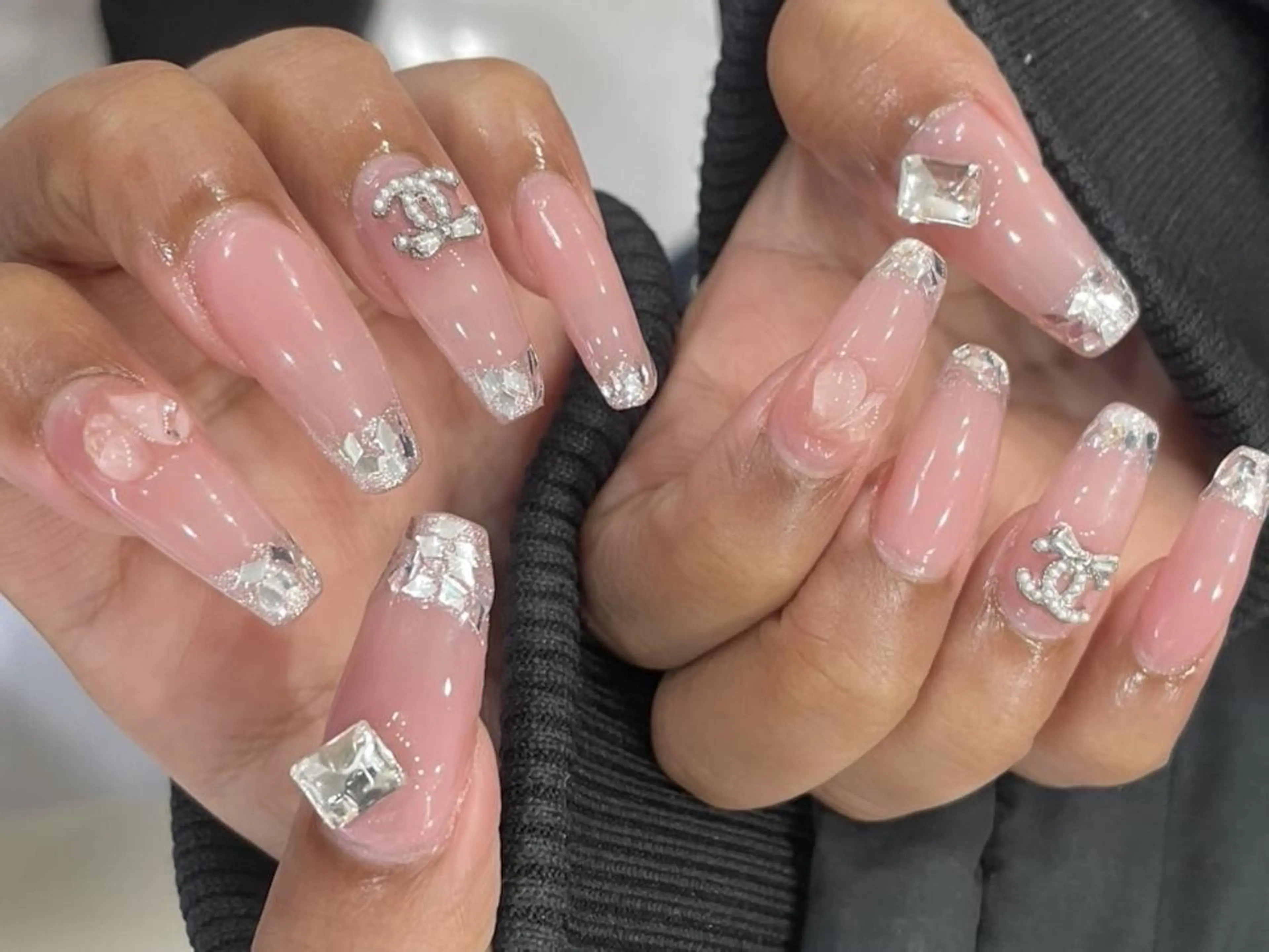 ネイル ki🍒🍒 ki ツルツルネイルのネイルデザイン