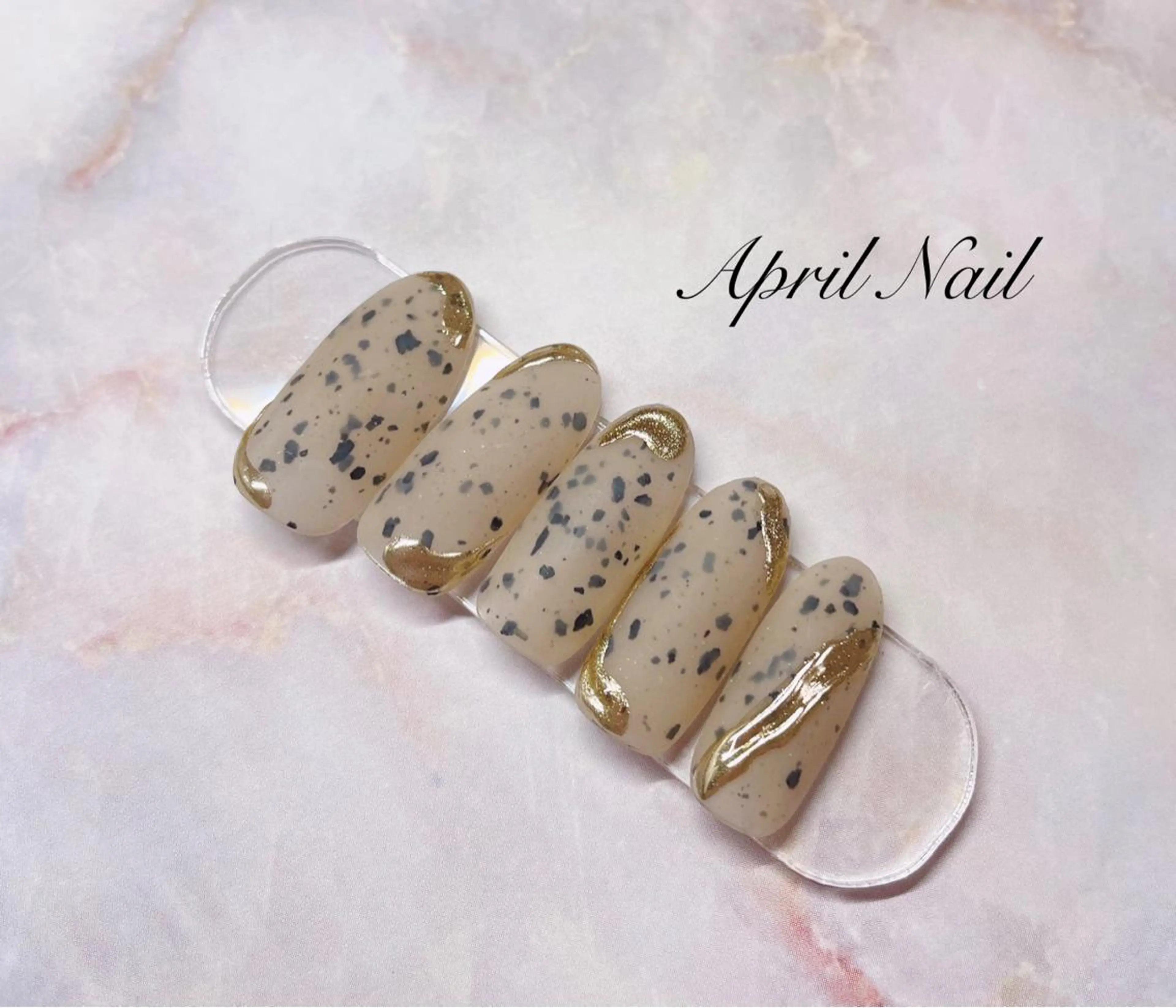 ネイル April Nailのネイルデザイン