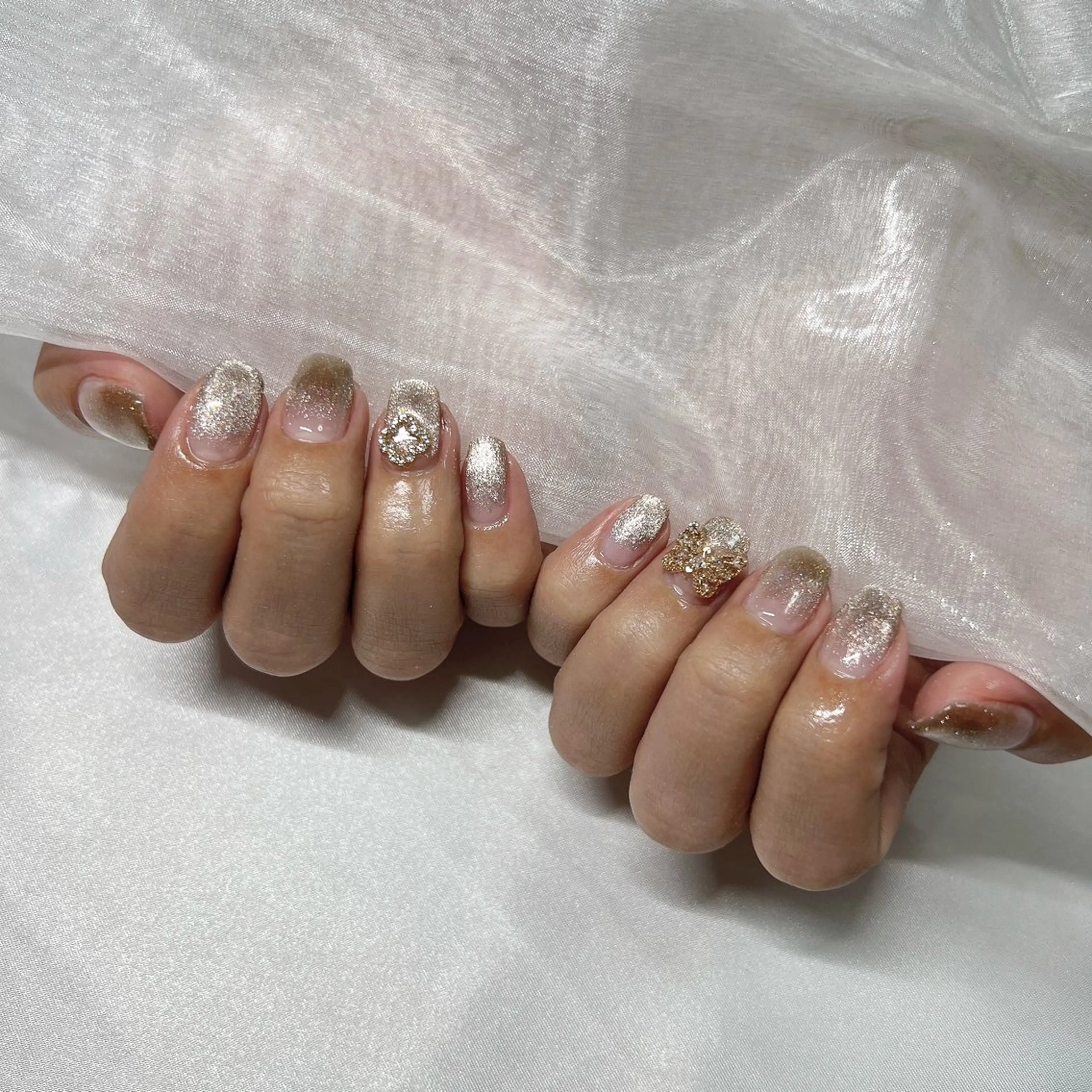 ネイル ジェルネイル 韓国ネイル ラメ(グリッター) マグネットネイル ミラーネイル ハンドネイル -nail salon-Reward所属・nail salon Rewardのネイルデザイン