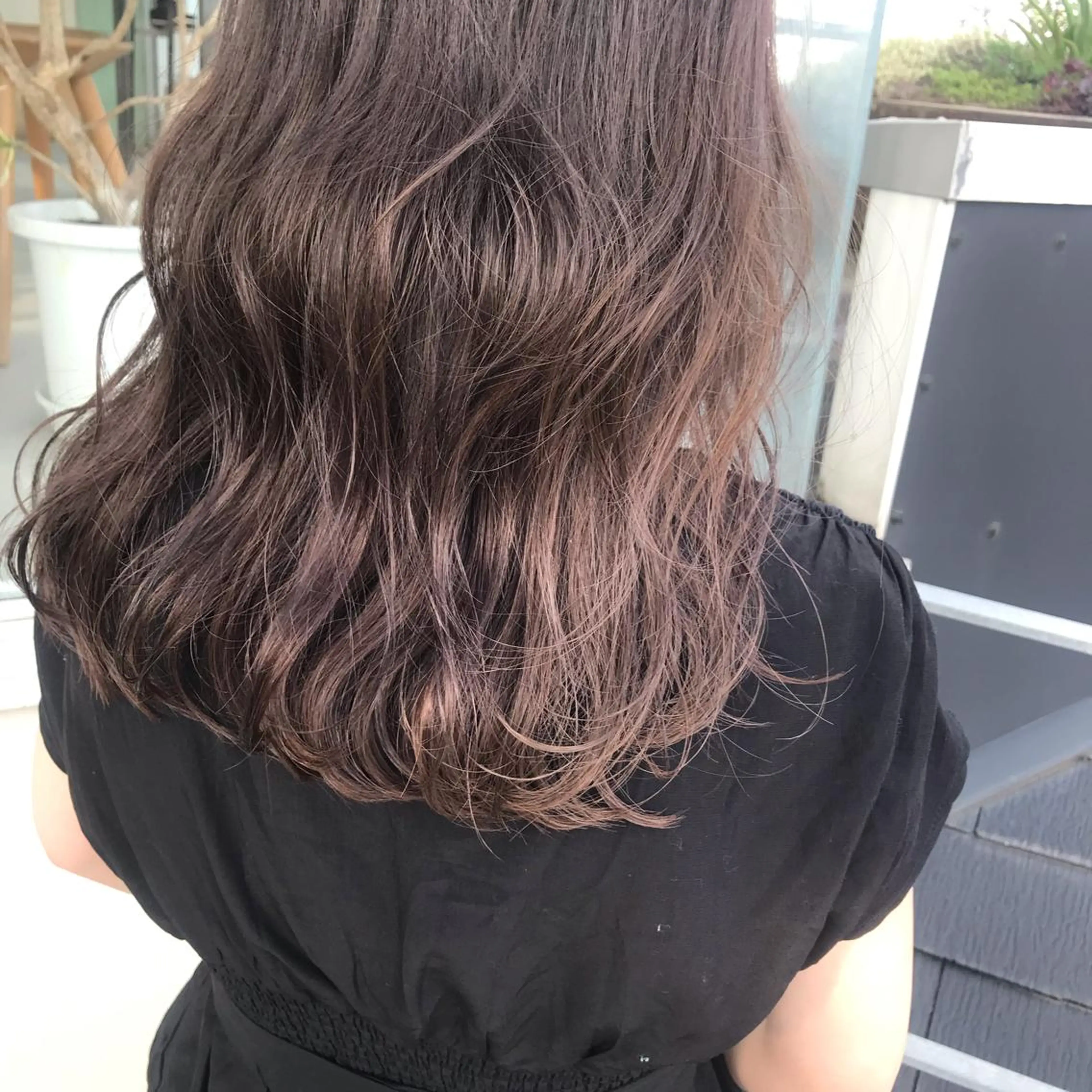 ミディアム カラー 中村 瑞希のヘアスタイル