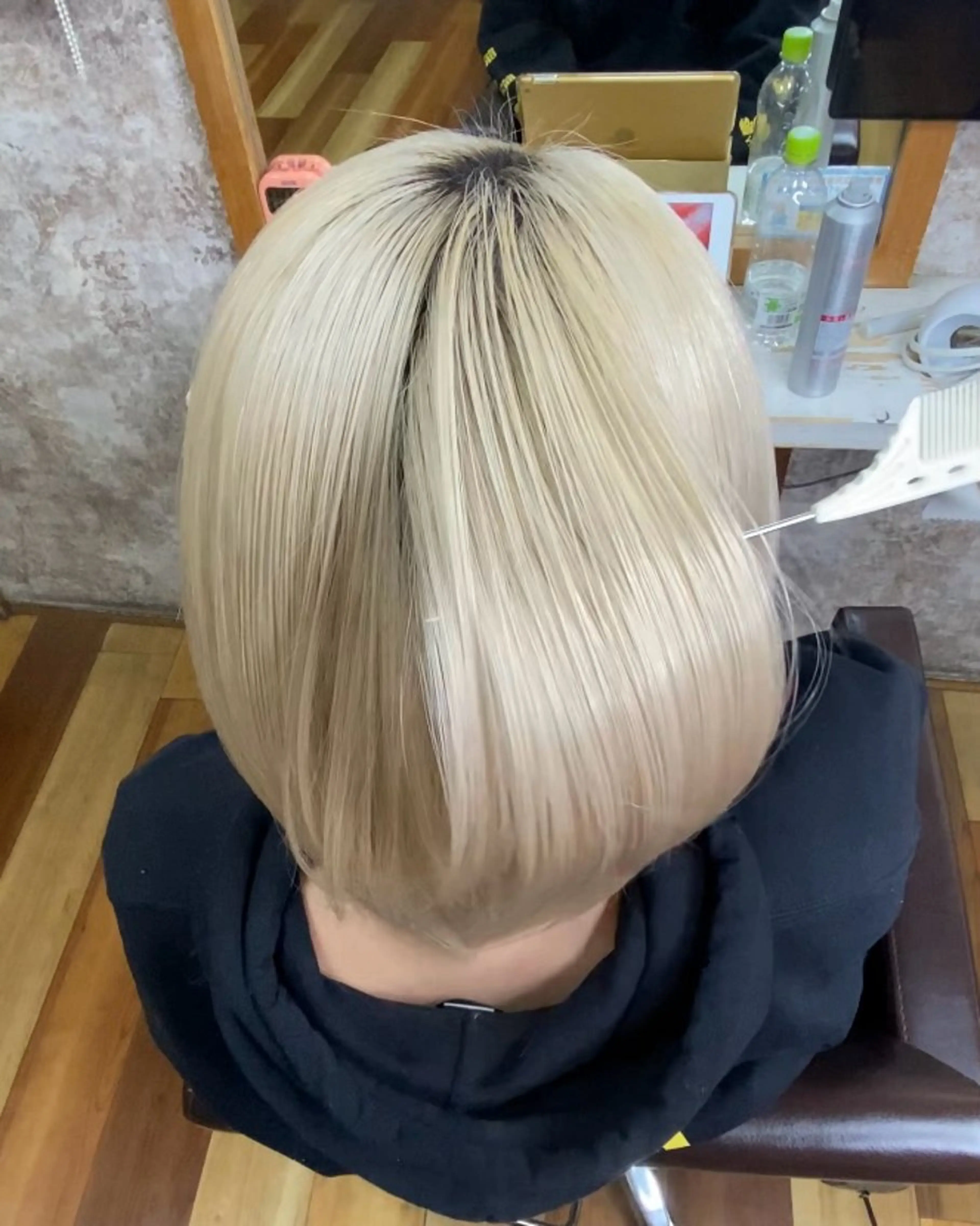 ミディアム YELLOW CORN 金沢文庫所属・【金沢文庫4分】髪質 改善/縮毛矯正アラタのヘアスタイル