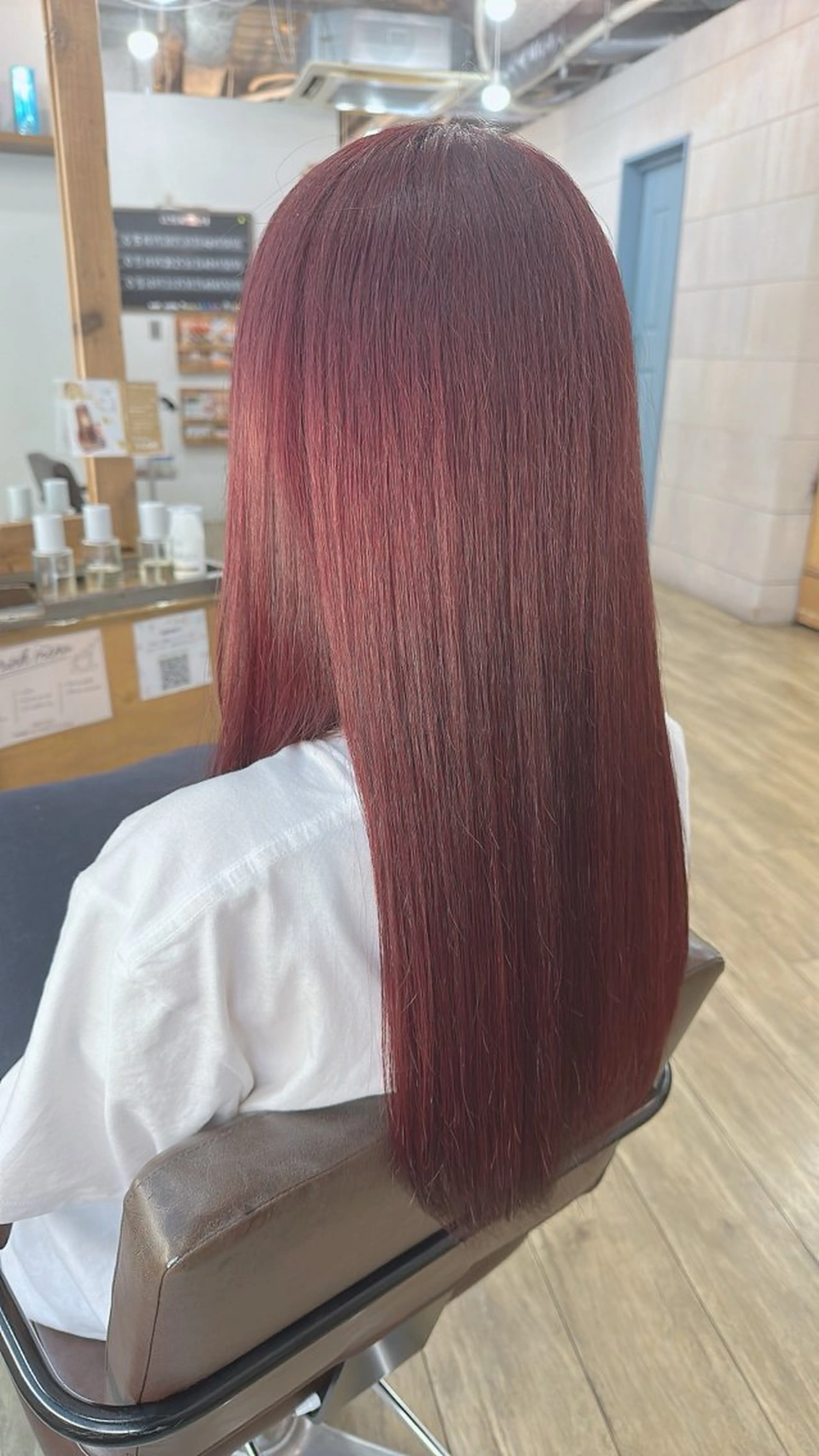 ロング カラー ブリーチ ヘアカラー 🎀ITSUKI暖色 カラー/レイヤー🎀のヘアスタイル