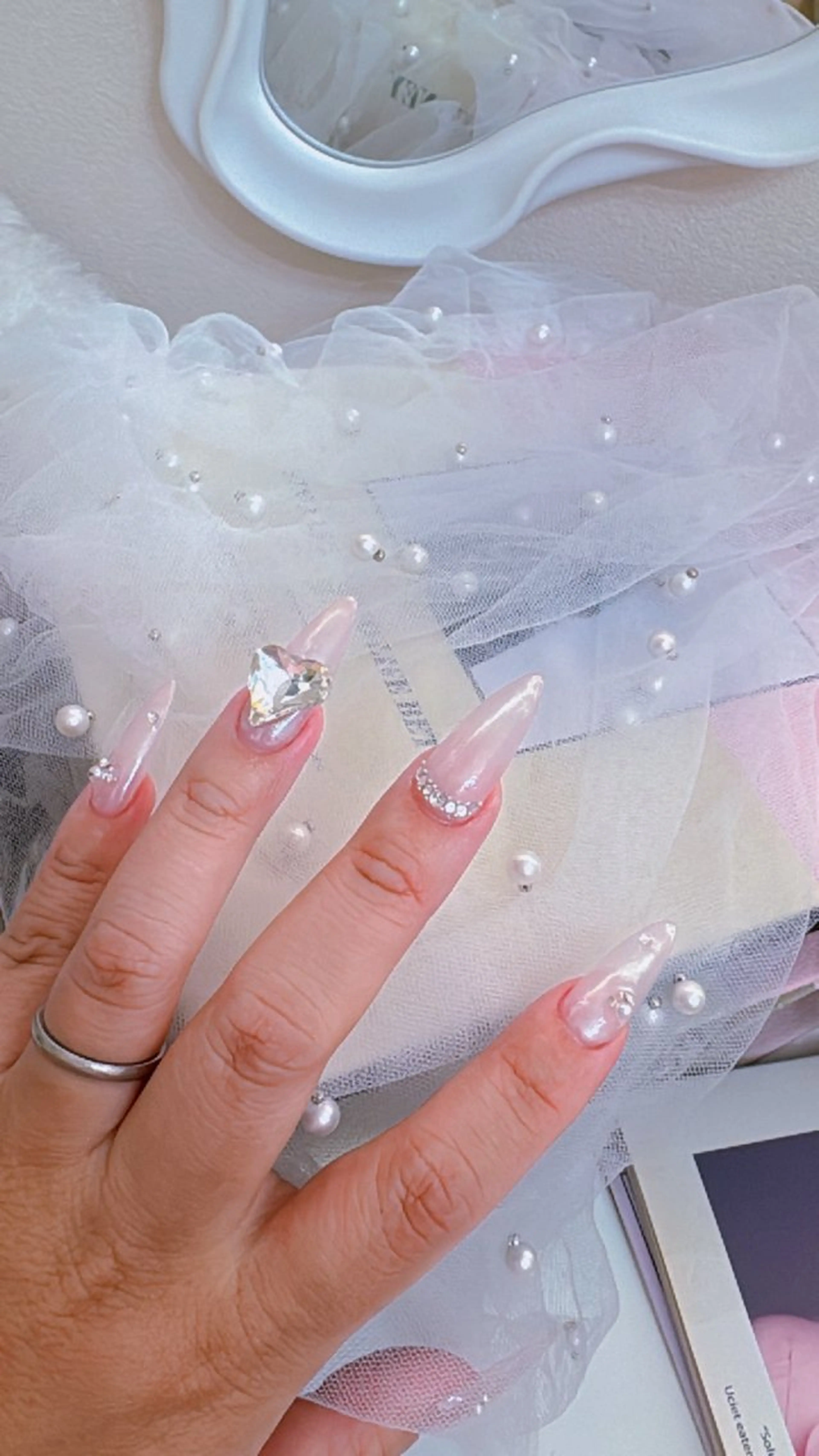 ネイル ハンドネイル ERINA ♥のネイルデザイン