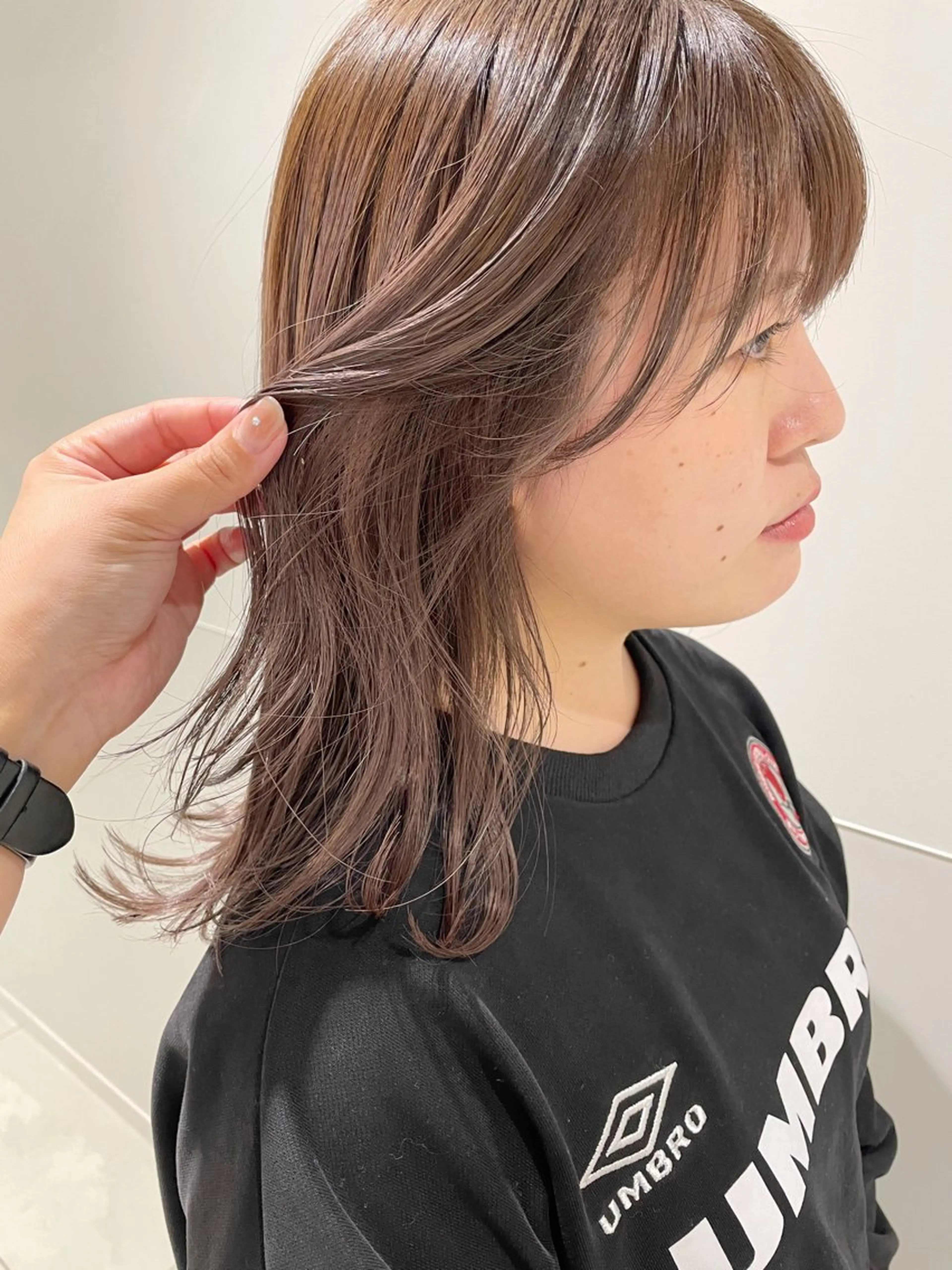 セミロング カット ヘアカラー トリートメント ヘッドスパ SALOWIN  north茶屋町店所属・💎透明感カラー💎 ナチュラルテイストのヘアスタイル