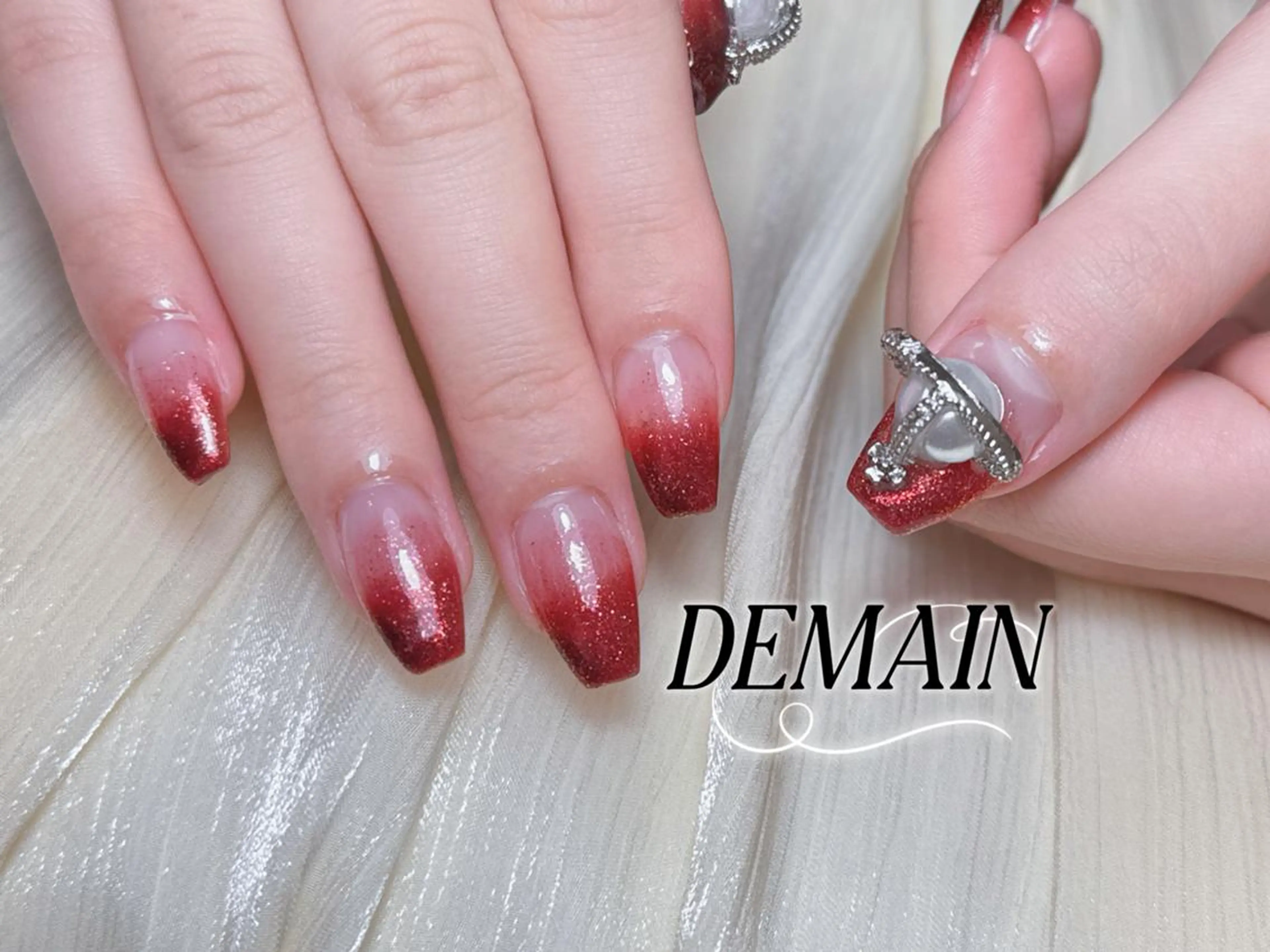 ネイル ハンドネイル ハンドケア DEMAIN- 🌹のネイルデザイン
