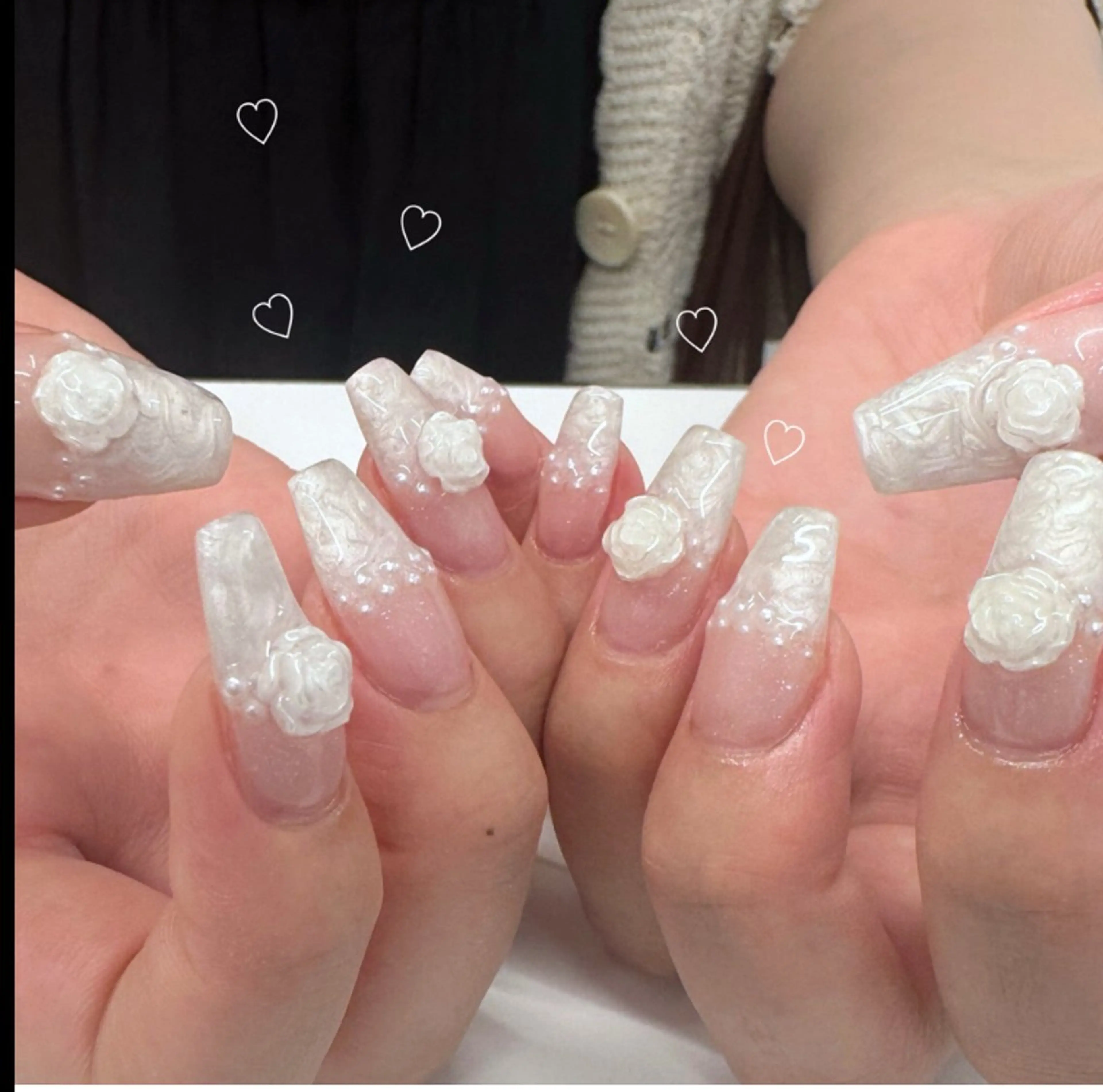 ネイル 長さ出し グラデーション キラキラネイル 韓国ネイル ラメ(グリッター) ハンドネイル ハンドケア Chisa Nail Studio所属・リ リのネイルデザイン