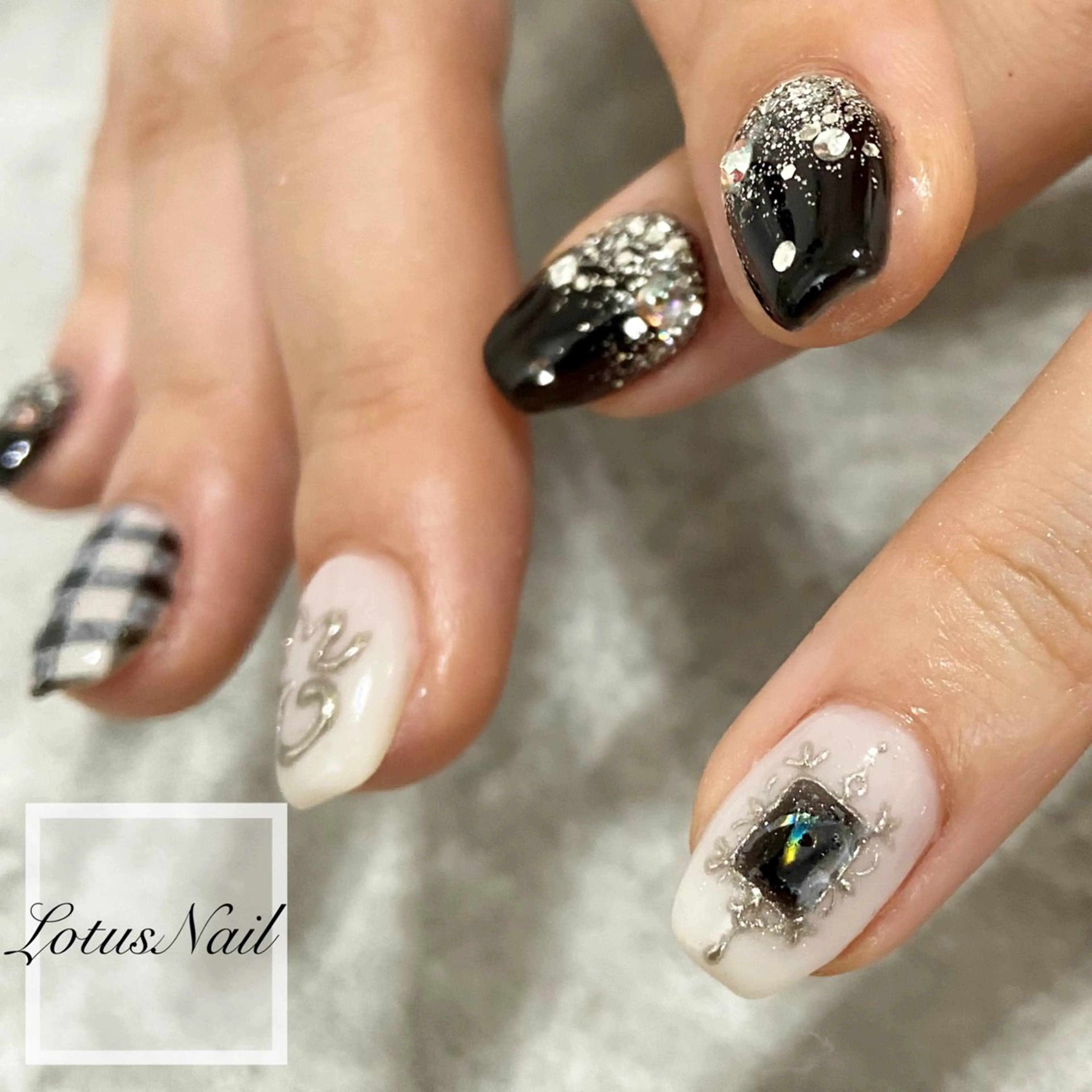 ネイル ハンドネイル Lotus Nailのネイルデザイン