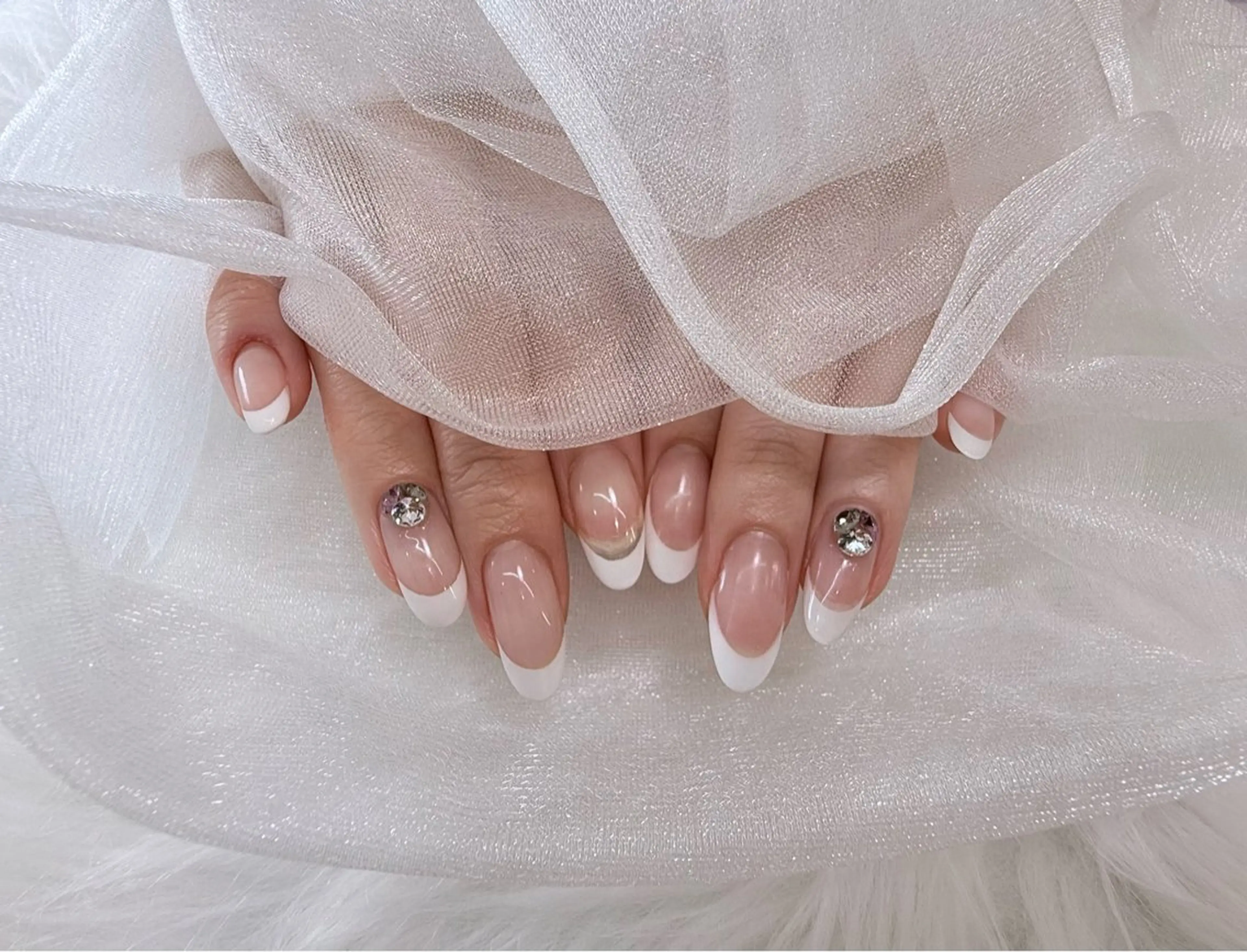 【オフなし/フレンチ】アートなし/お好きなカラーを1色お選びください♪ラメラインありかなしかはお選び頂けます♪の写真