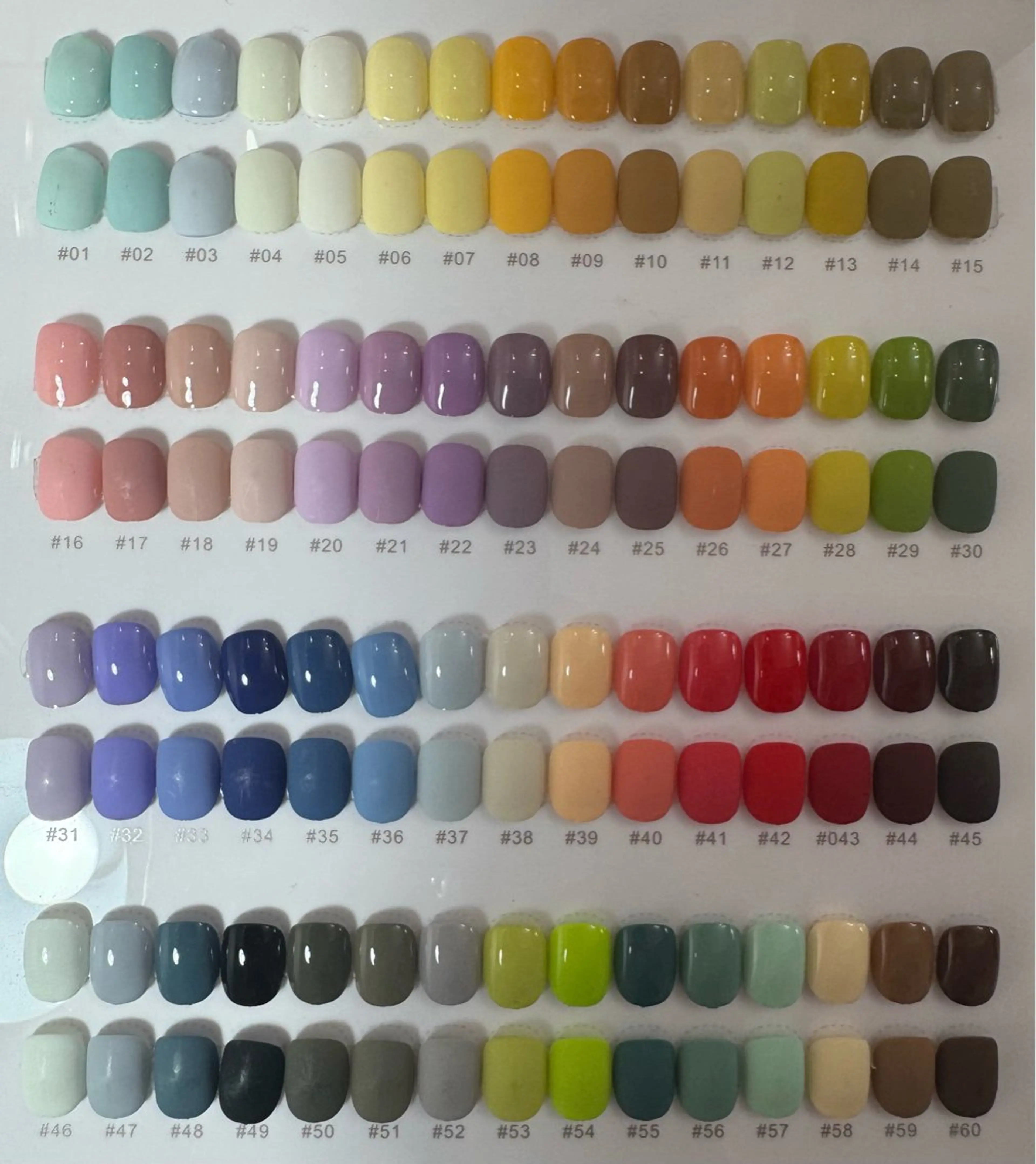 ネイル Regina レジーナのネイルデザイン