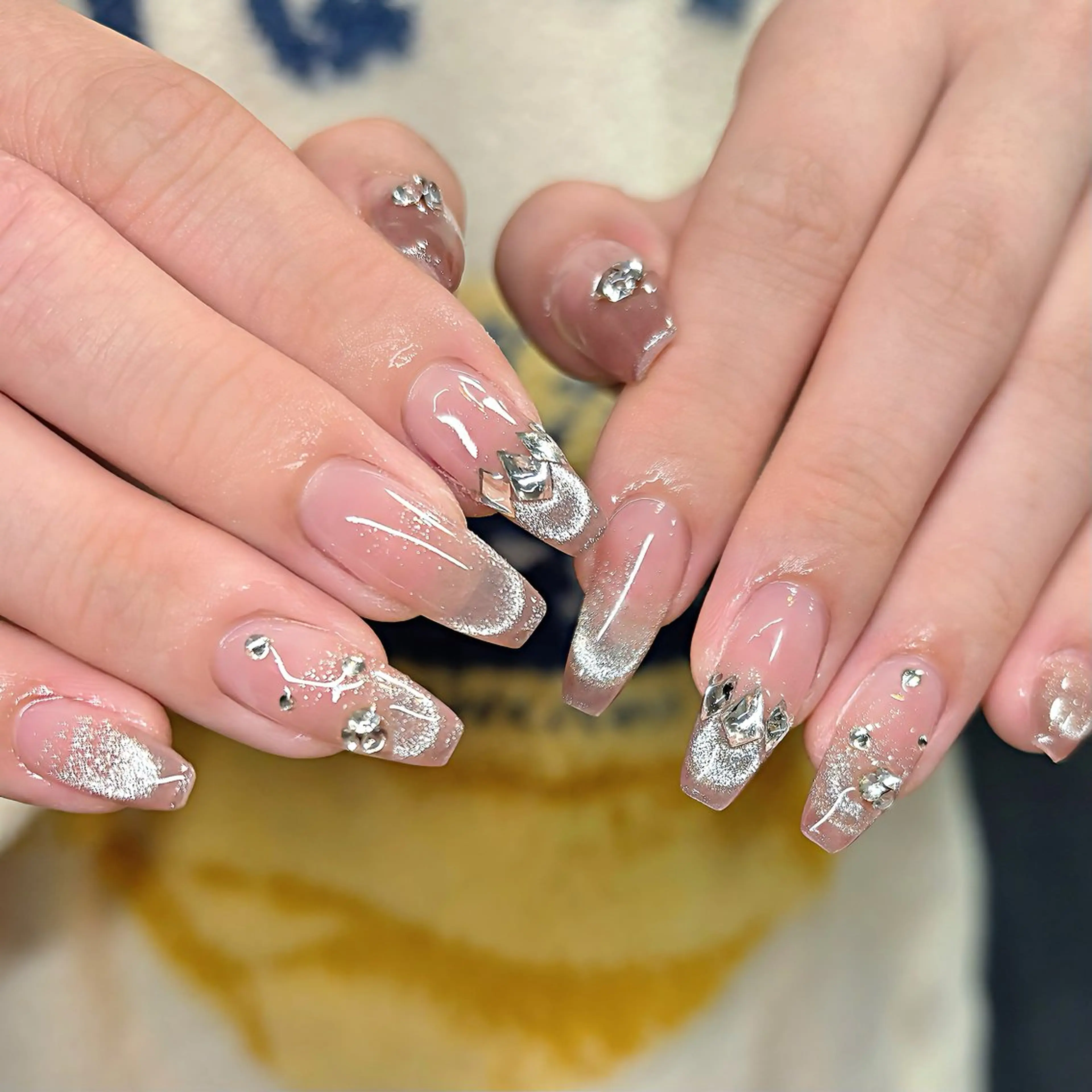 ネイル フレンチネイル 韓国ネイル マグネットネイル オフィスネイル 春ネイル ハンドネイル 🫧OPELIA NAIL渋谷🫧のネイルデザイン