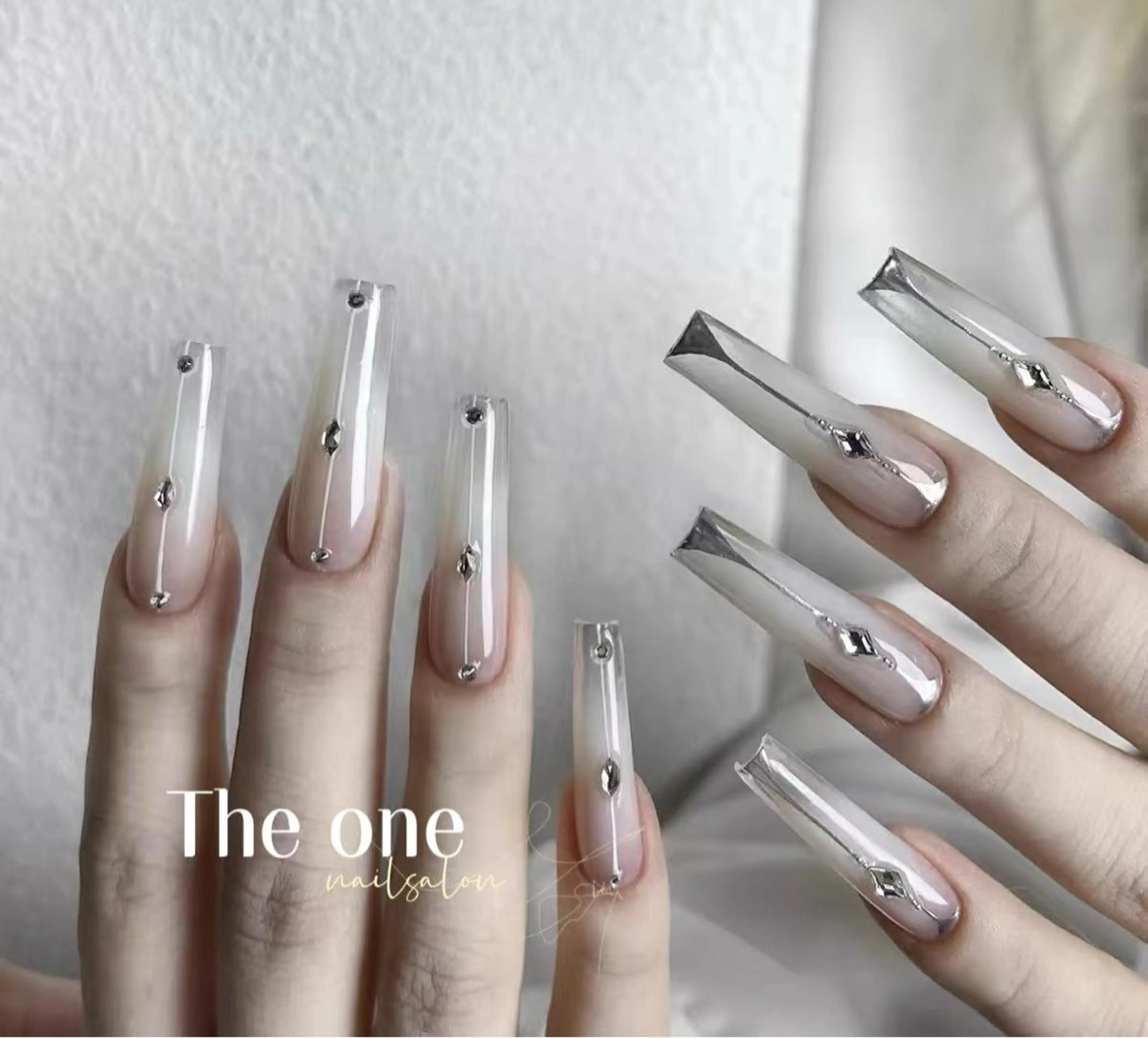 ネイル The oneアオイ アオイのネイルデザイン