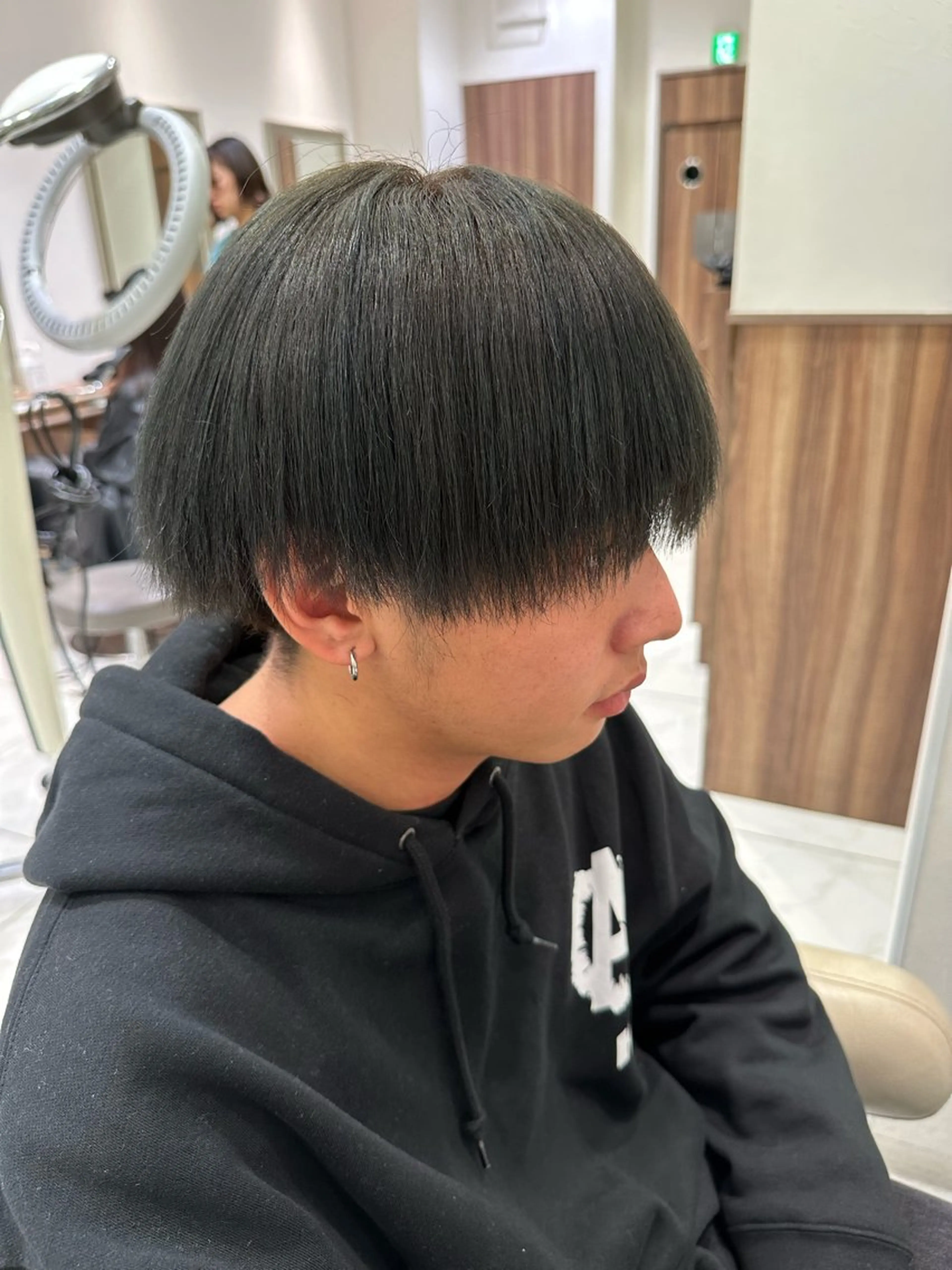 カラー メンズ メンズブリーチ アッシュ アッシュグレー ブリーチ ブリーチなしカラー メンズカット/進藤 龍之介のヘアスタイル