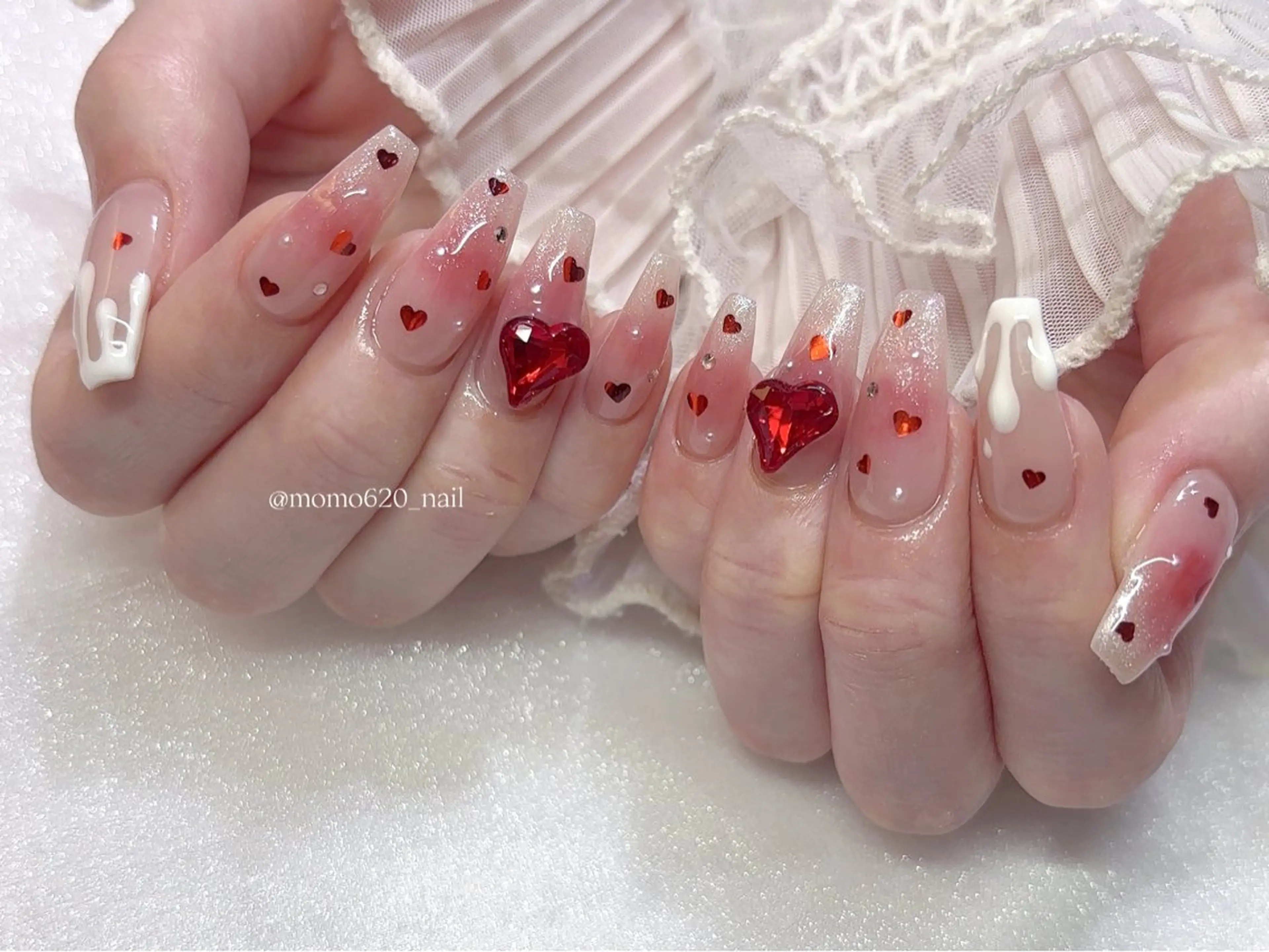 ネイル バレンタイン ハンドネイル nailsalon moca 堀江店所属・moca堀江店 momokaのネイルデザイン