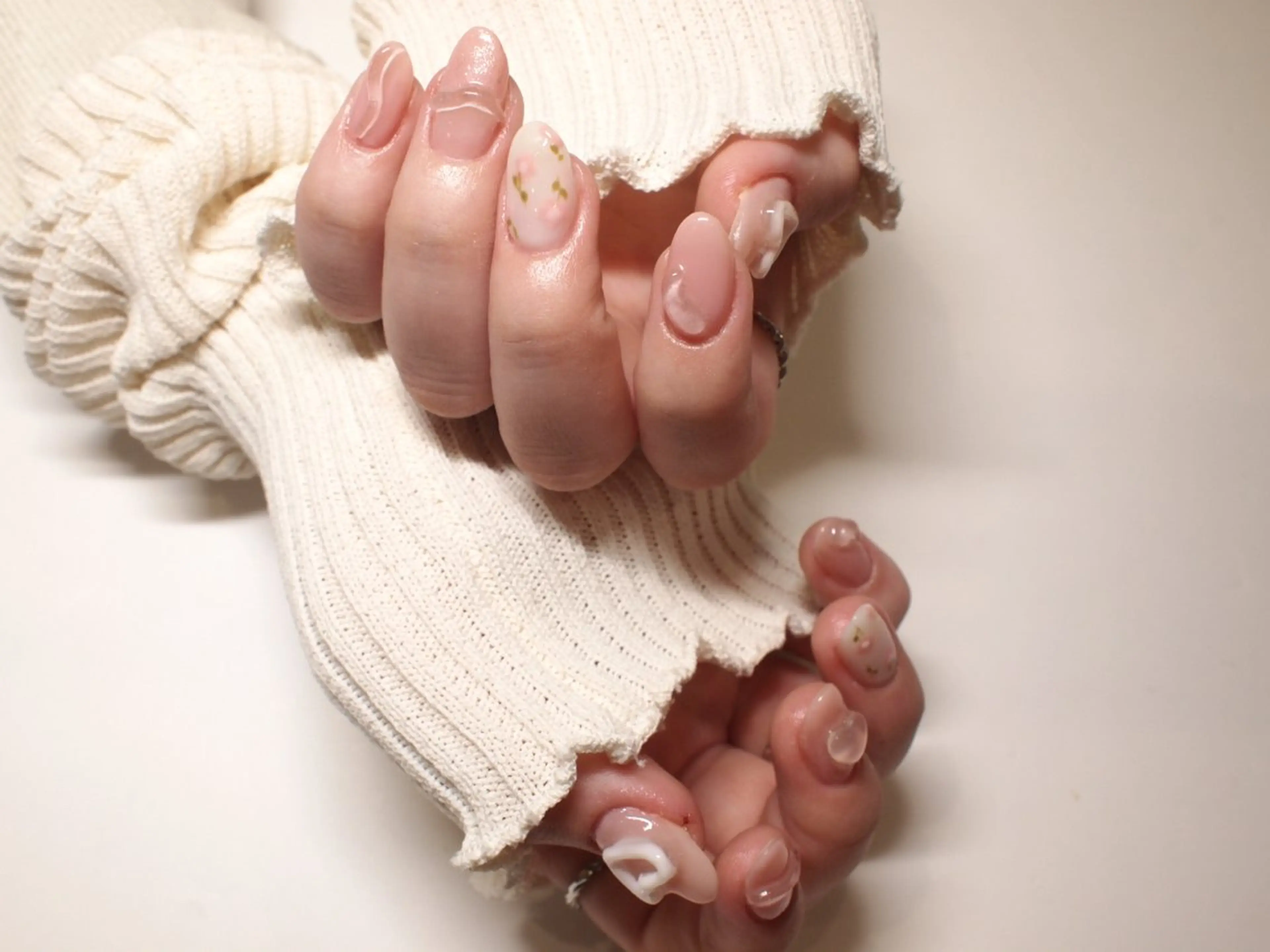 ネイル アートネイル クリアネイル 持ち込み ぷっくりネイル 【ＯＲＧＡＮ】 nailのネイルデザイン