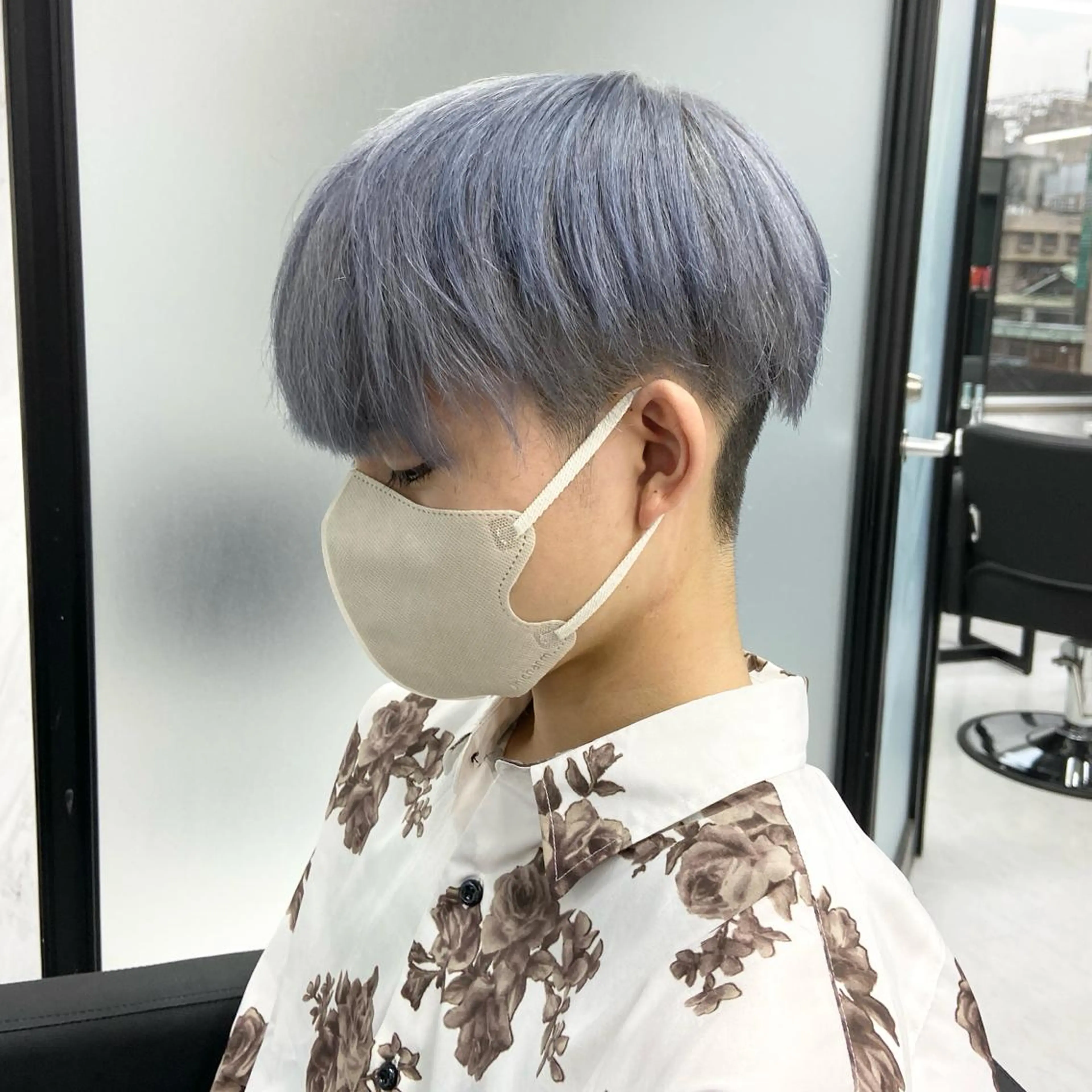 ショート カラー メンズ メンズハイトーン ハイトーンカラー ヘアカラー トリートメント ミルボンAujua認定サロン Ria  OSAKA 梅田所属・メンズ、エクステ特化 Ryuのヘアスタイル