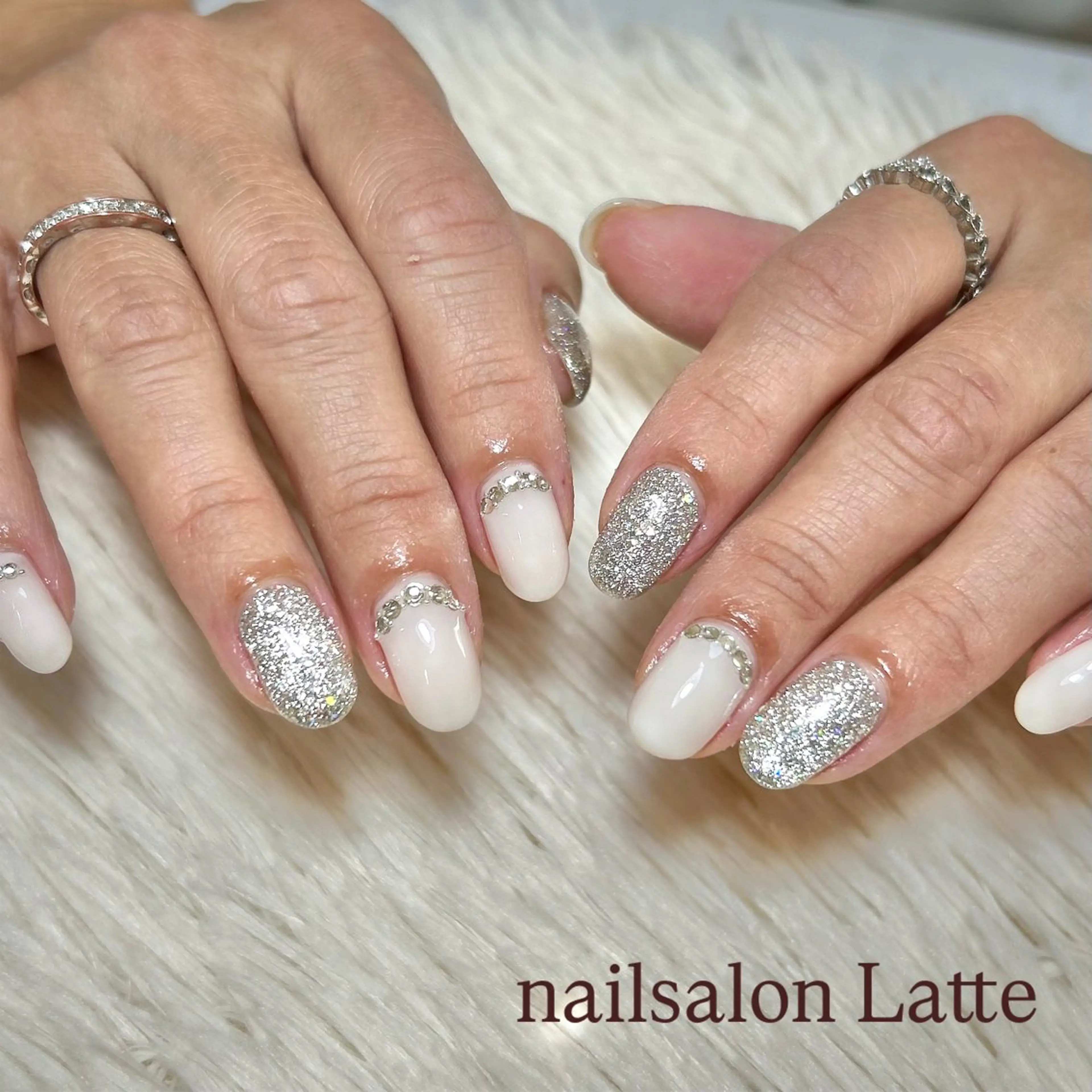 ネイル Nailsalon Latteのネイルデザイン