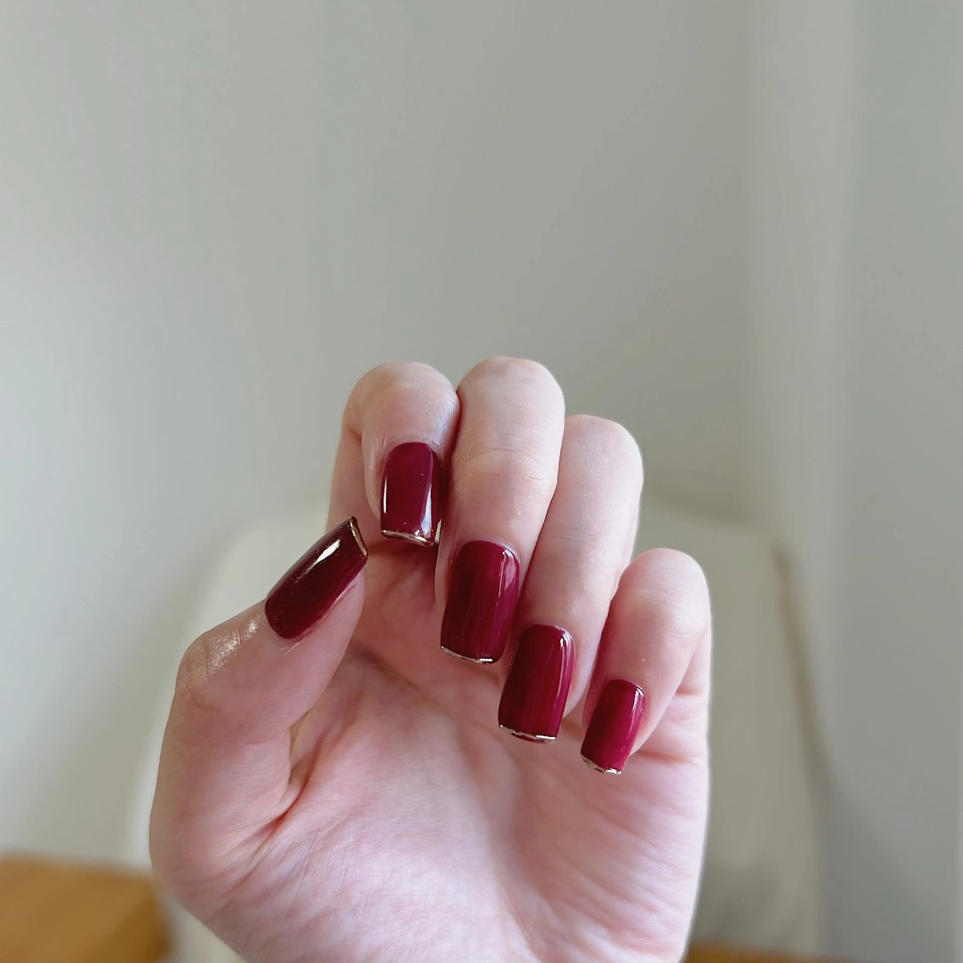 ネイル ミラーネイル ワンカラーネイル ハンドネイル Lull ネイル/ HBL/ハンドケアのネイルデザイン