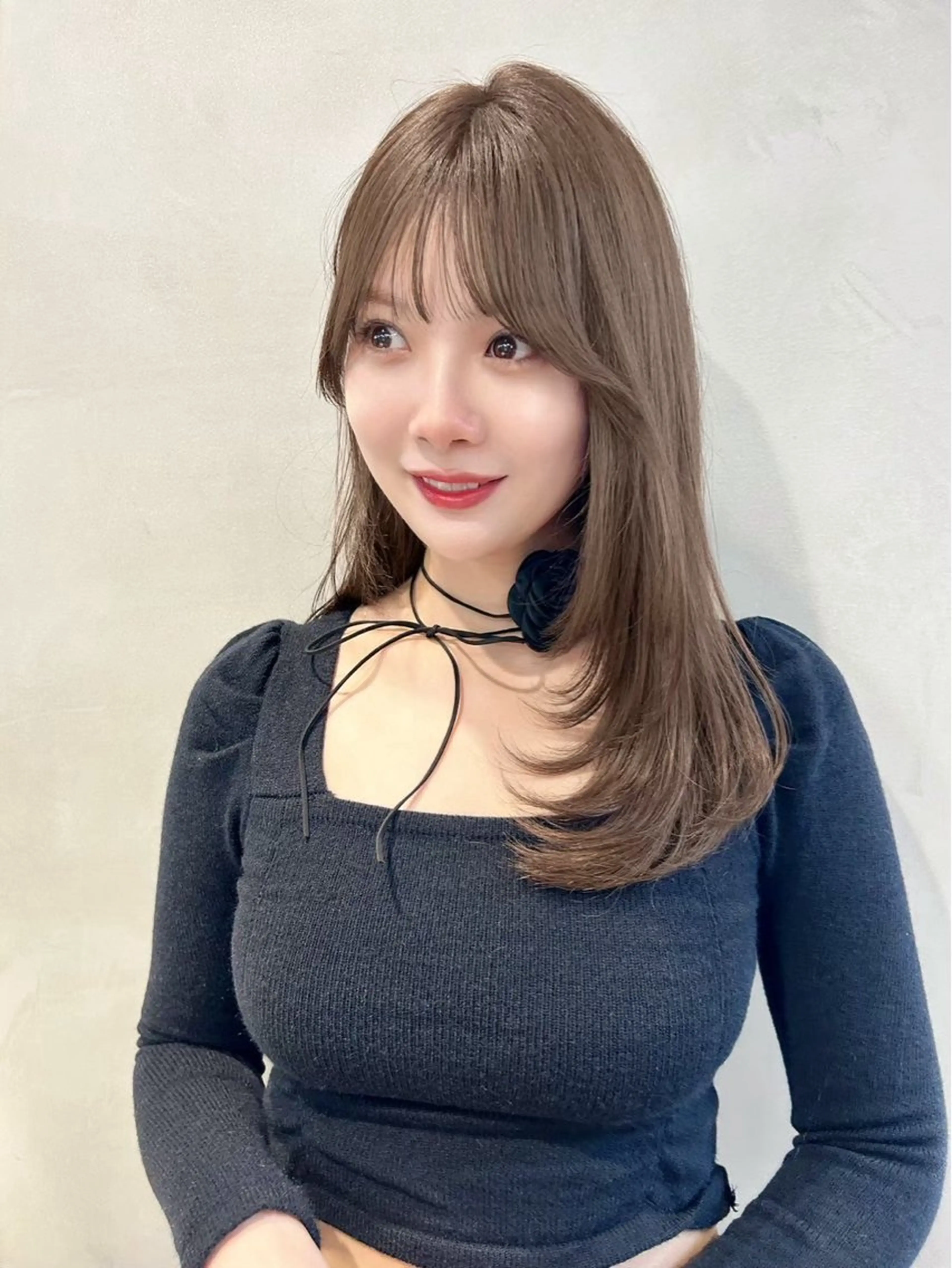 セミロング カラー 落合 歩夢のヘアスタイル