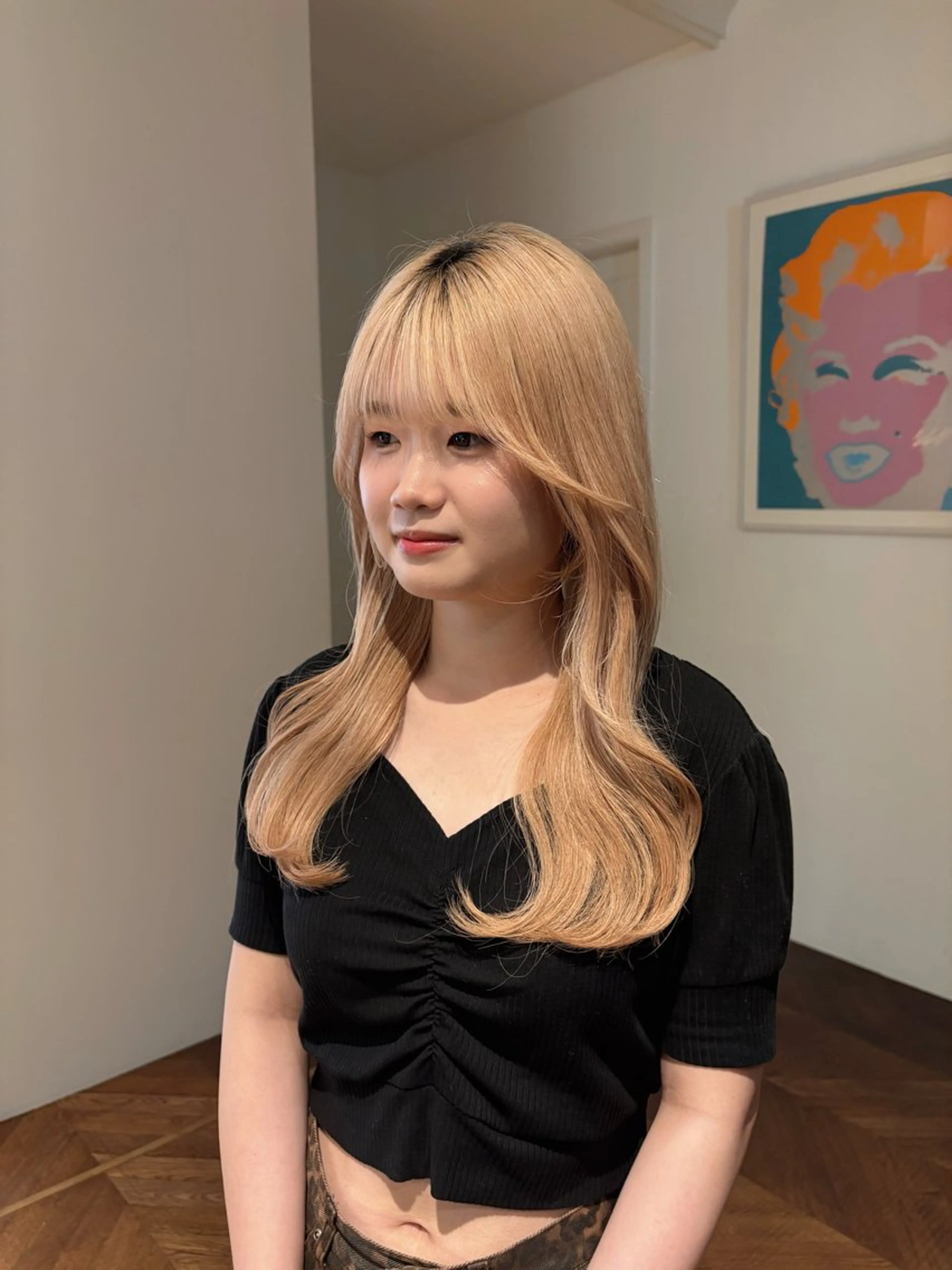 ロング SARA meiのヘアスタイル